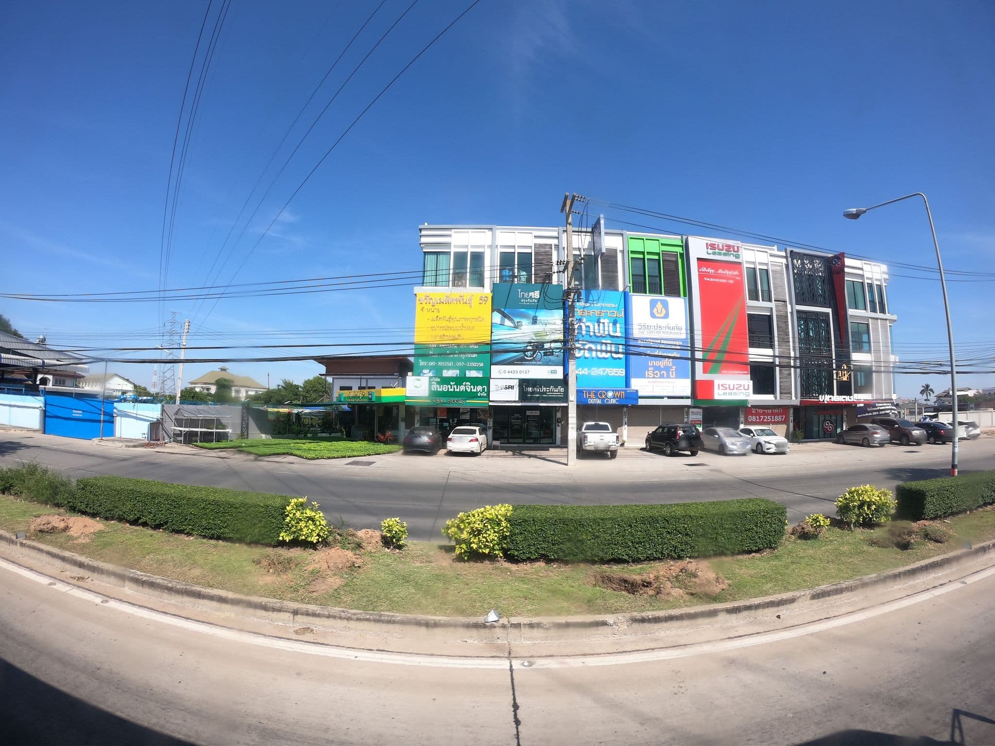 Street view near Narai Motel, Nakhon Ratchasima — © ozflor (CC BY-SA · Mapillary)