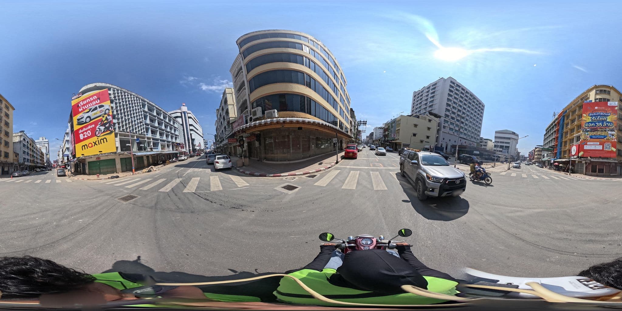 Street view near Laem Thong Hotel, Hat Yai