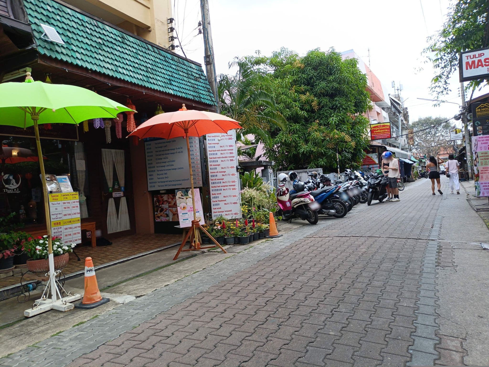 Street view near Amy House, Chiang Mai