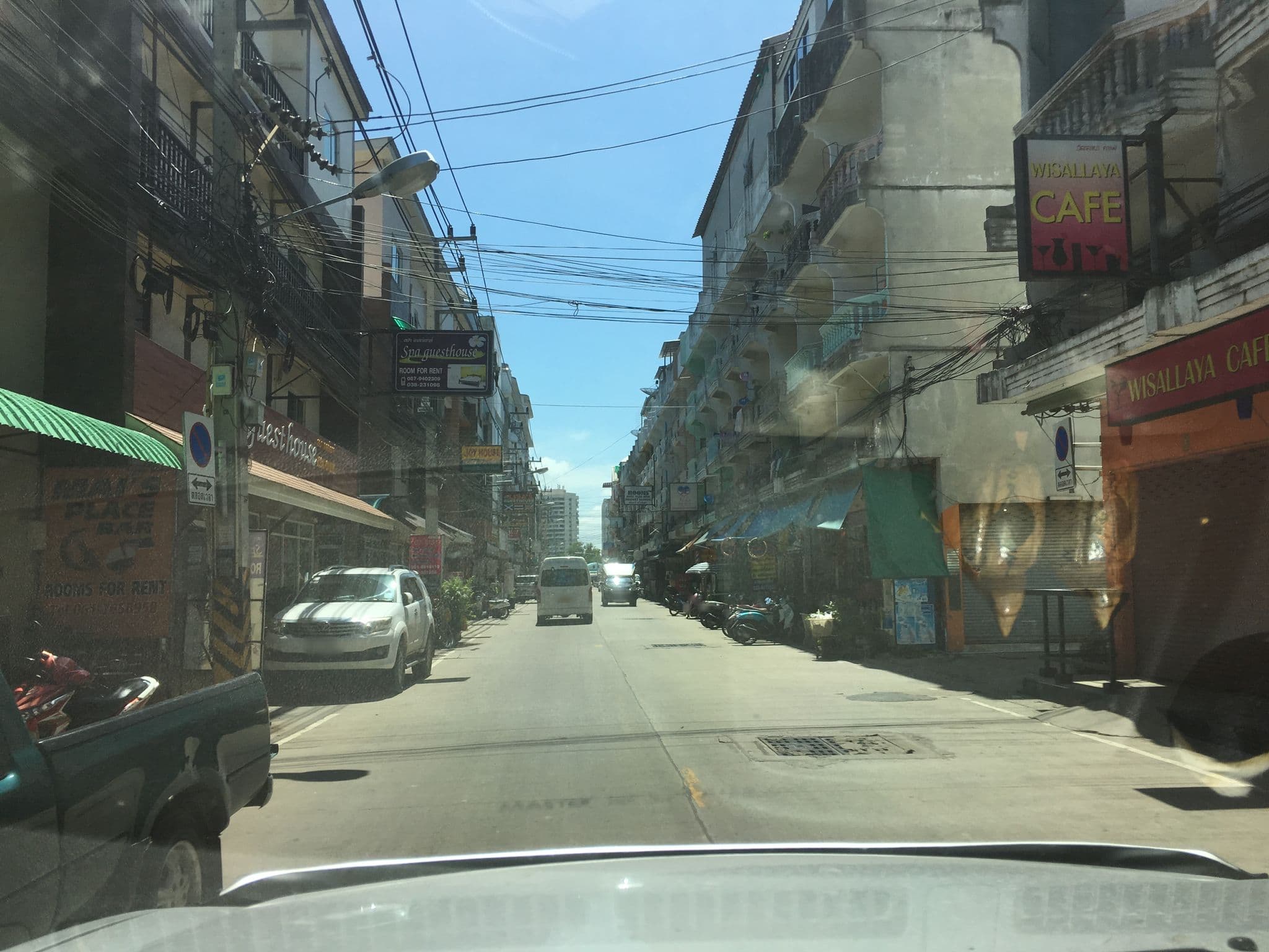 Street view near Orange Hotel, Pattaya
