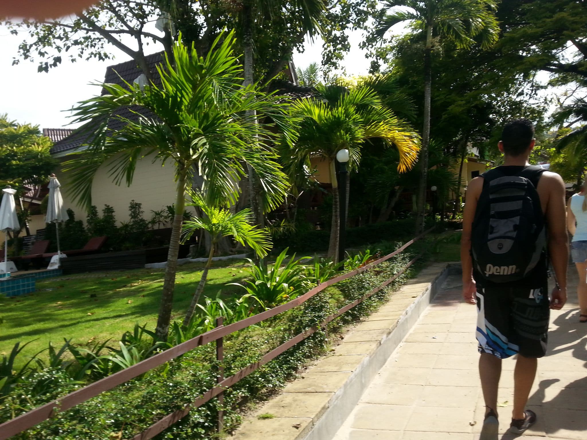 Street view near Phi Phi Villa Resort, Saladan
