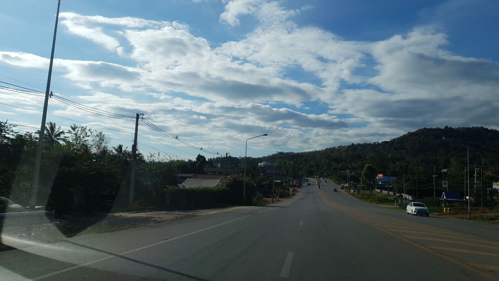 Street view near Phu Ruea View Resort, Loei — © kyoko (CC BY-SA · Mapillary)