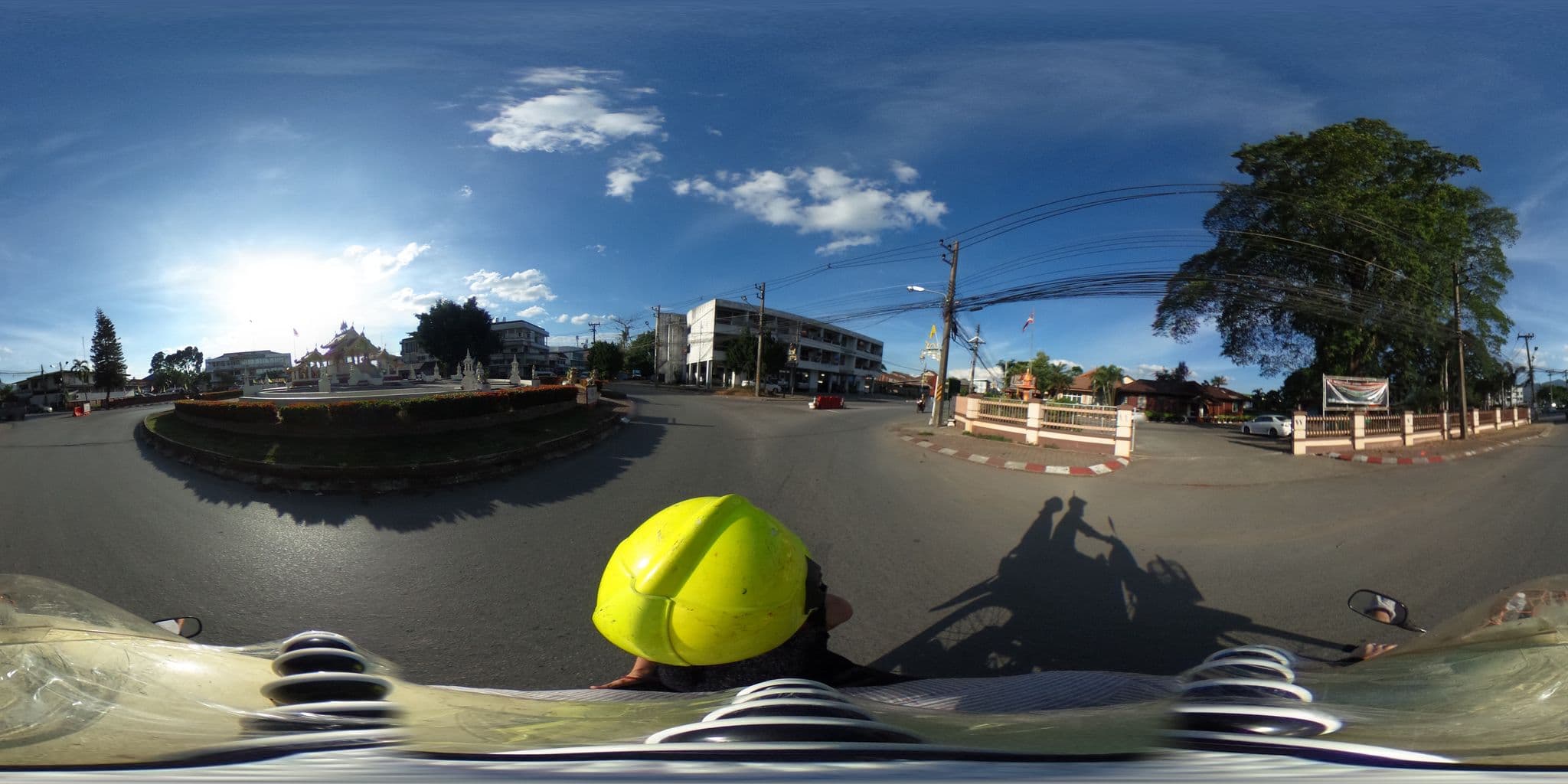 Street view near Zuzurun, Mae Chan — © maricarrabonza (CC BY-SA · Mapillary)