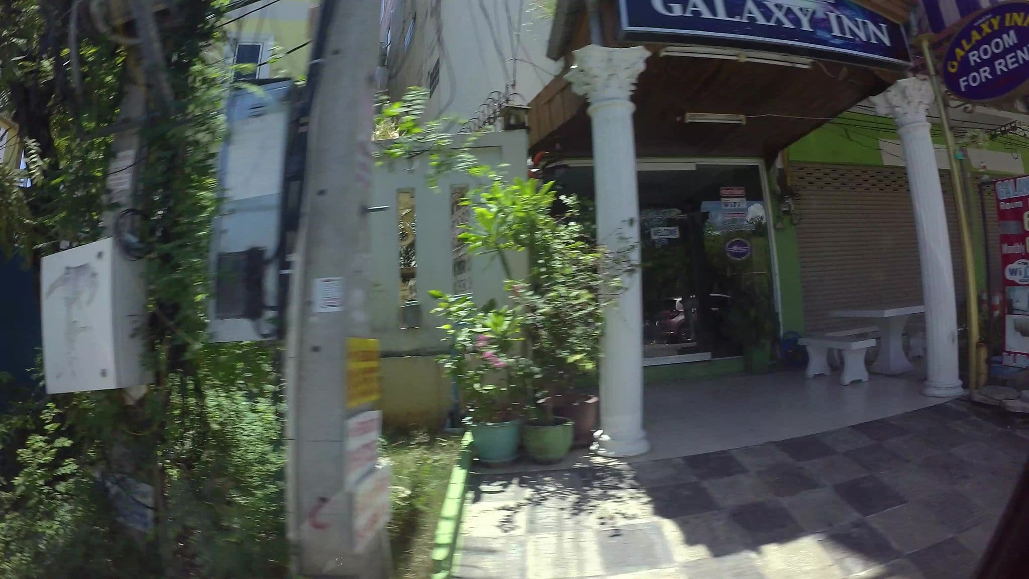Street view near Galaxy Inn, Pattaya