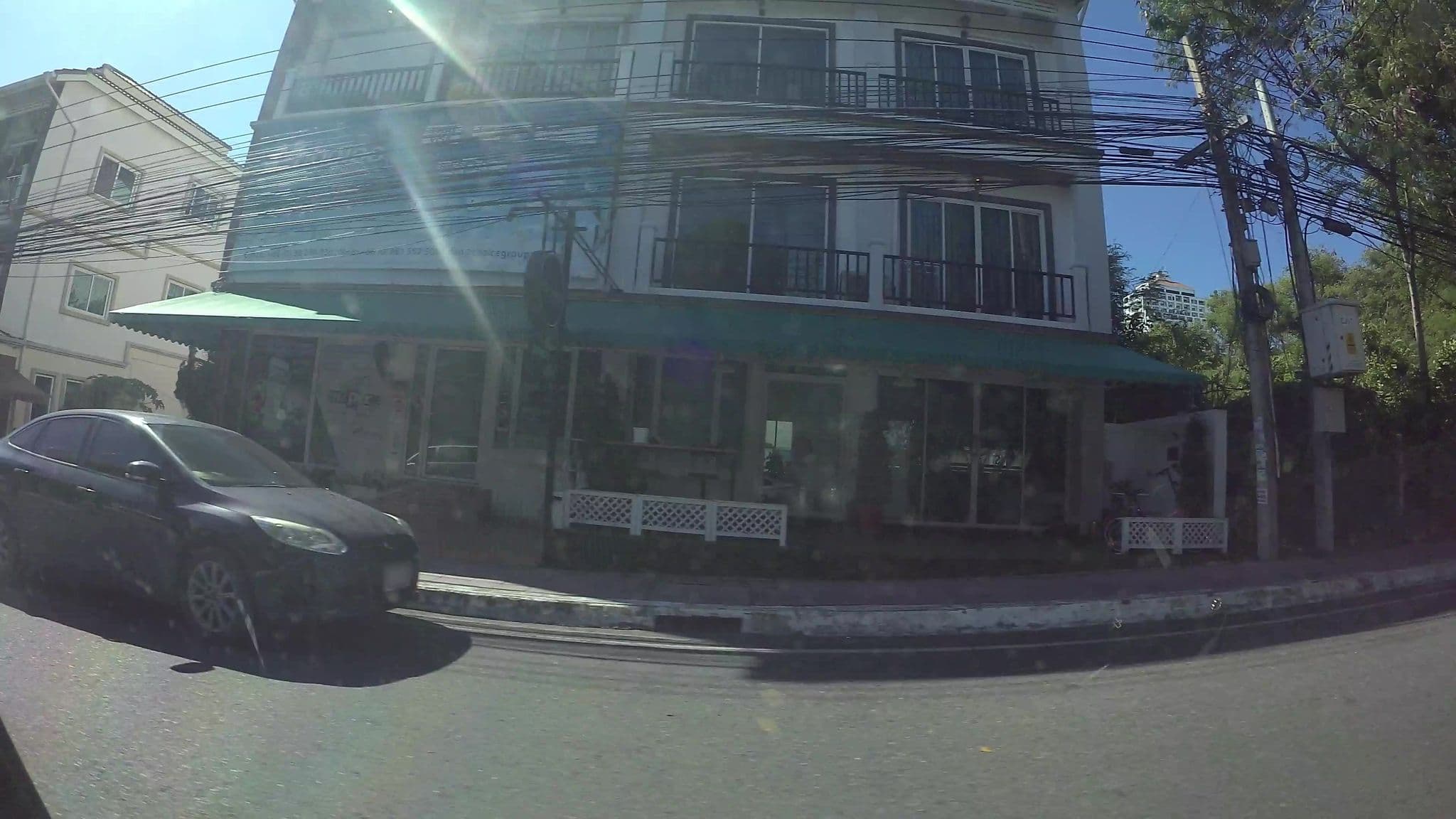 Street view near Phratamnak pool villa, Pattaya
