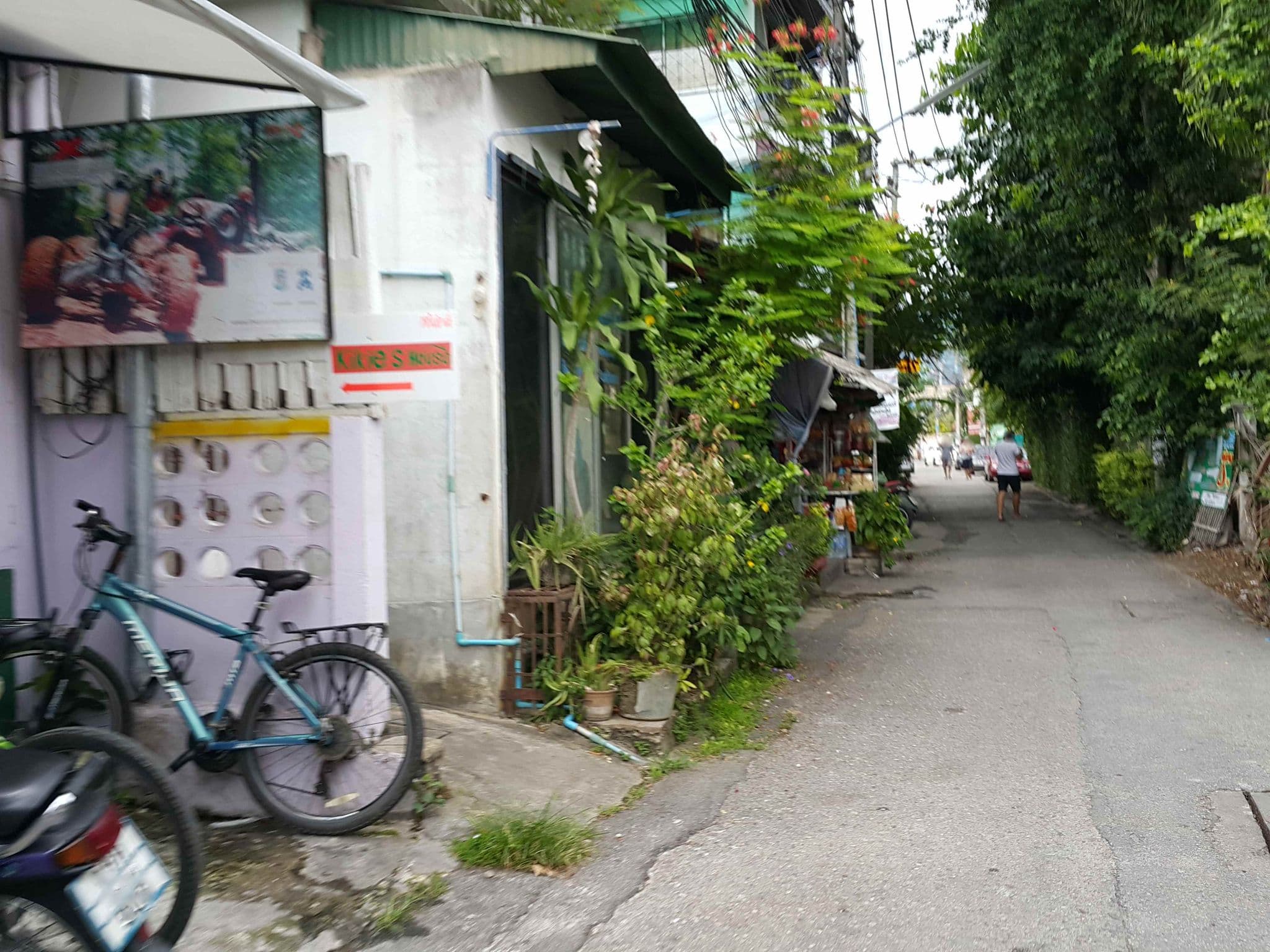 Street view near Junior House, Chiang Mai