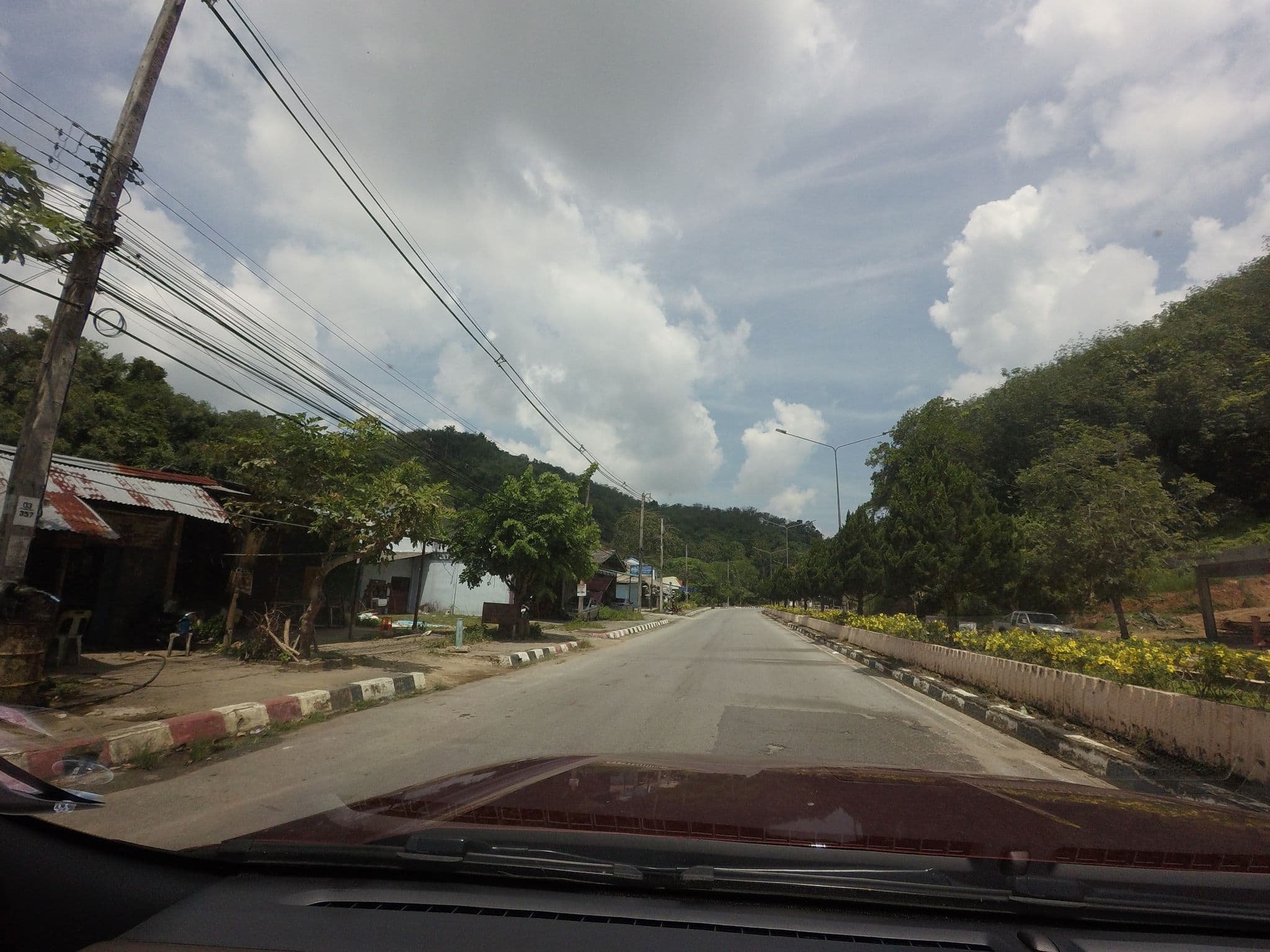 Street view near River Rock Palm Resort, Betong — © mishari (CC BY-SA · Mapillary)