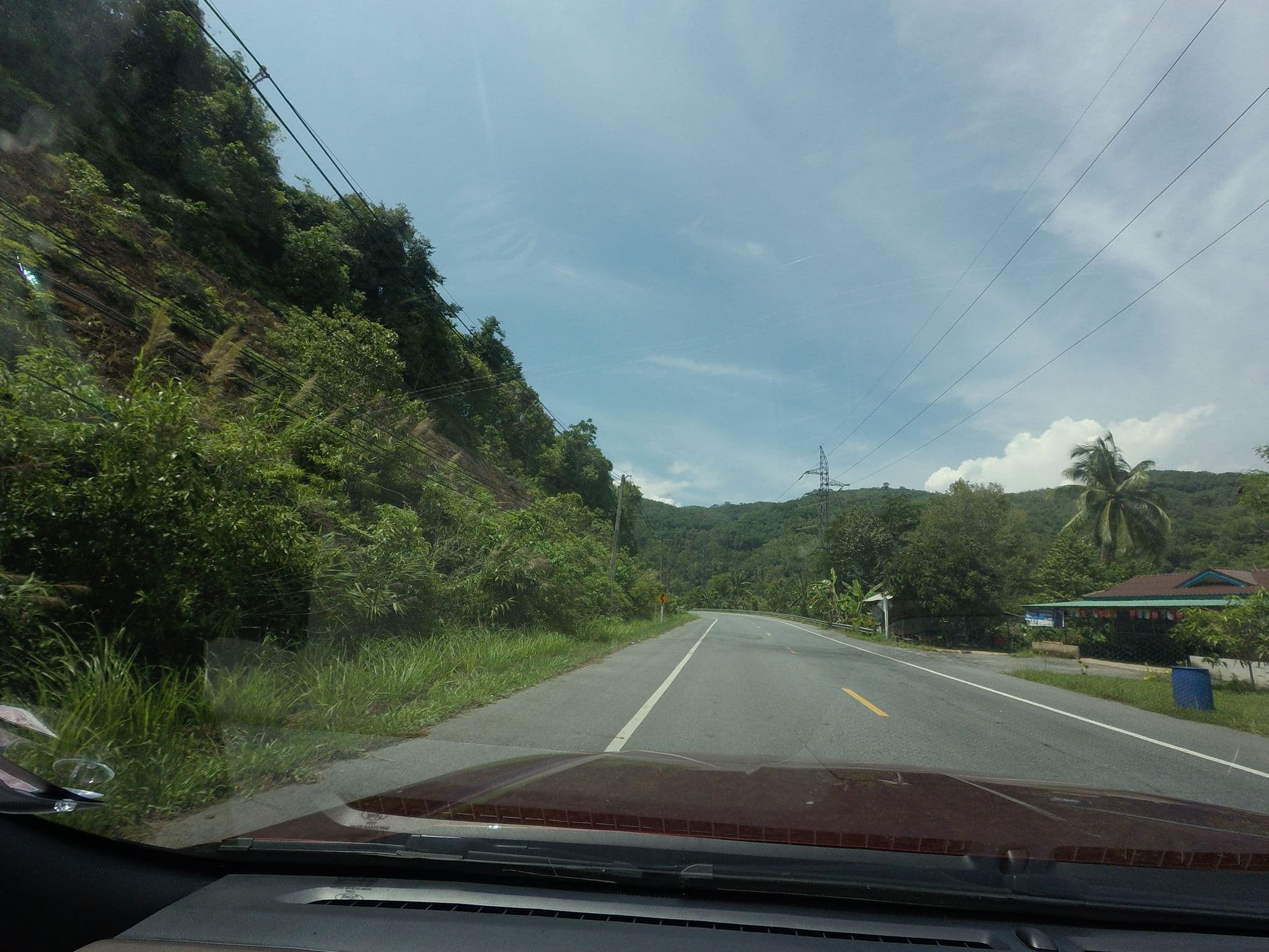 Street view near Amir Homestay, Betong — © mishari (CC BY-SA · Mapillary)