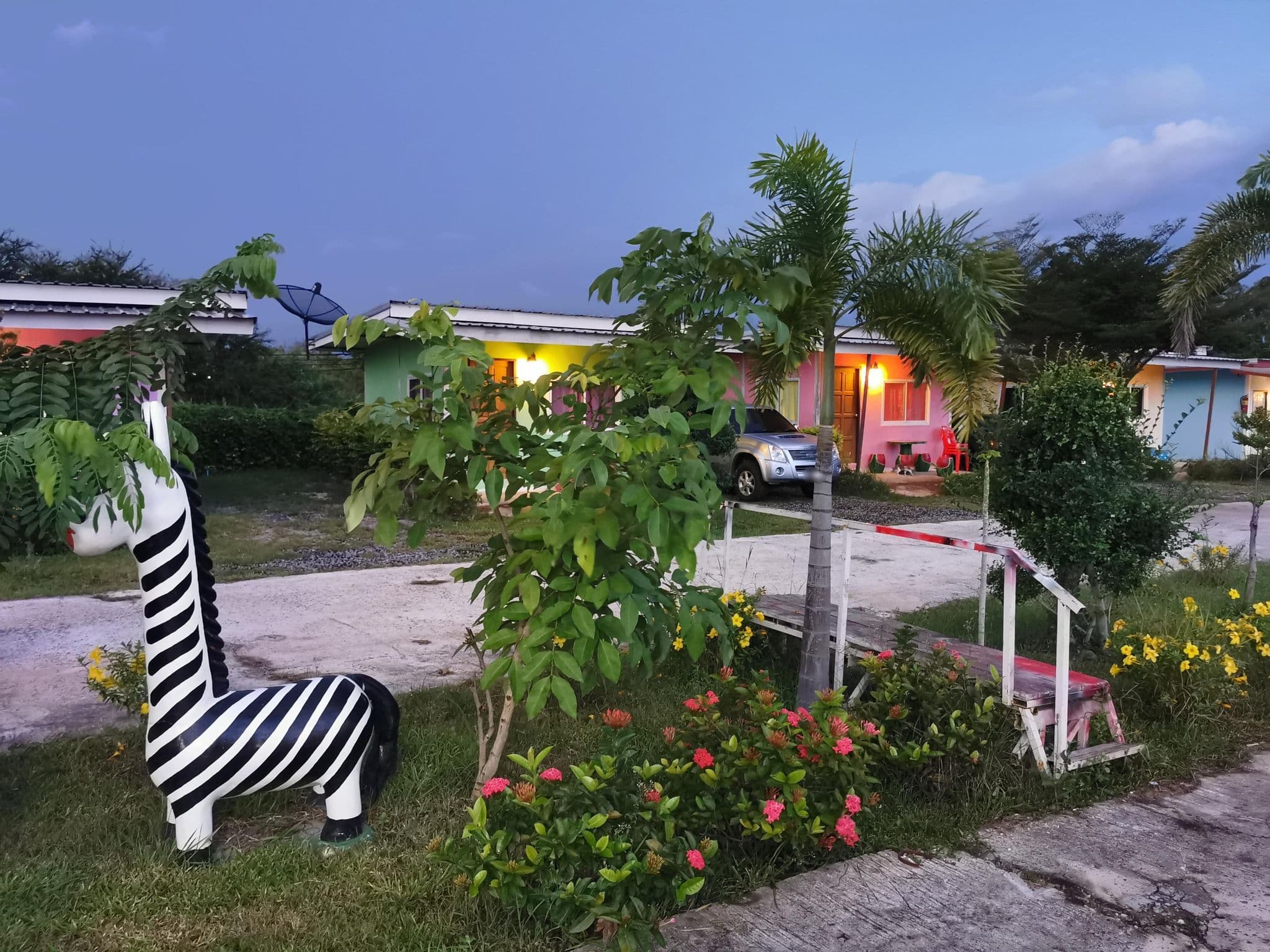 Street view near Resort, Aranyaprathet — © ThailandCambodia (CC BY-SA · Mapillary)
