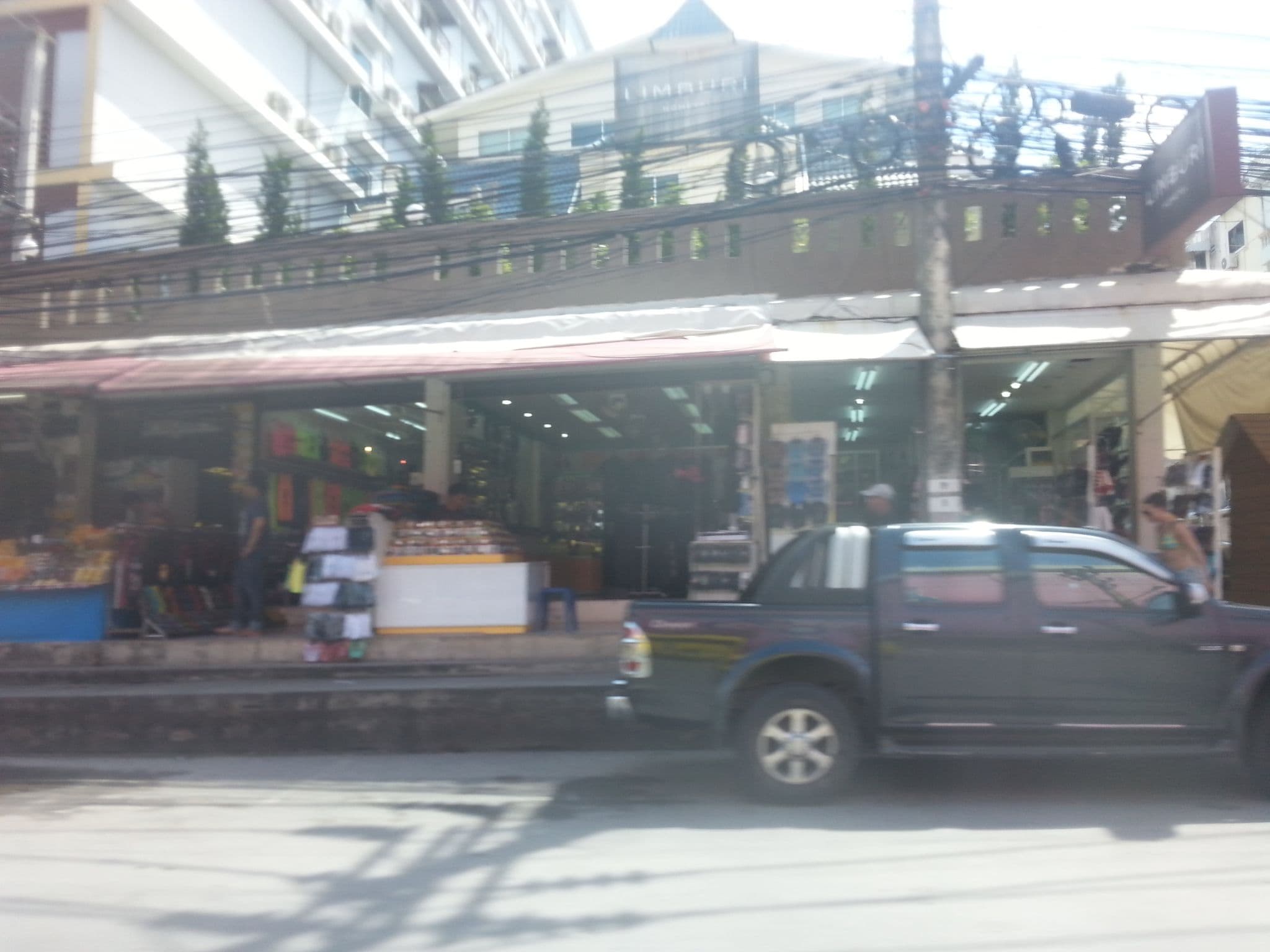 Street view near Limburi Hometel, Patong