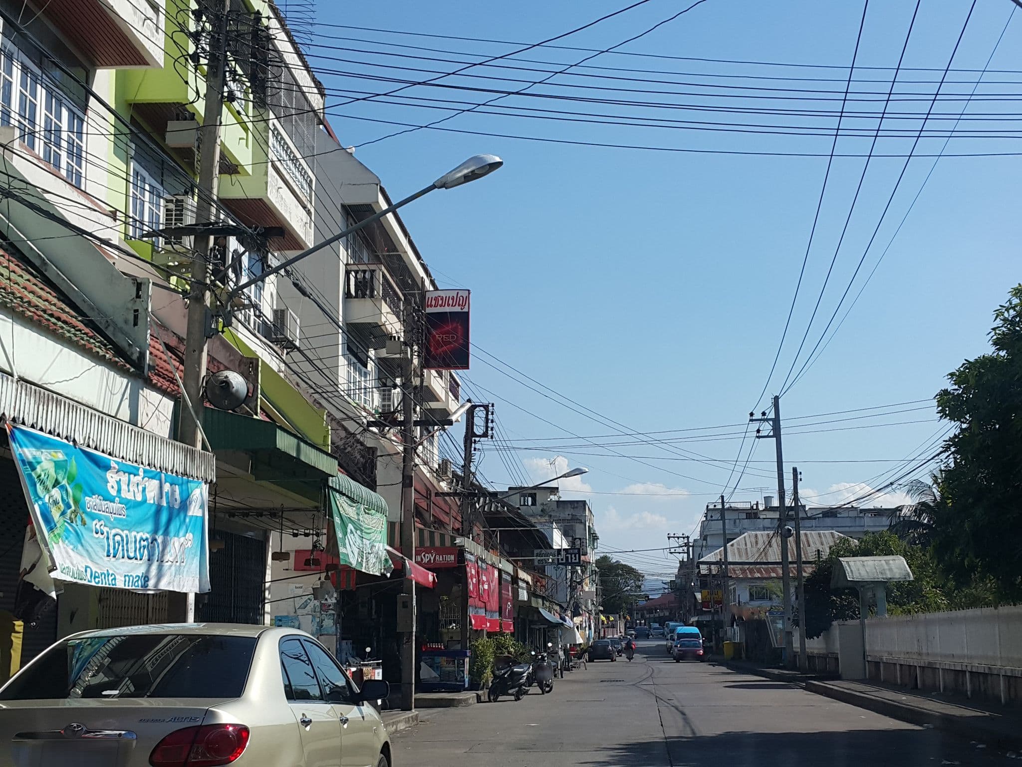 Street view near Baan Kieng, Lampang — © jrcarlsen (CC BY-SA · Mapillary)