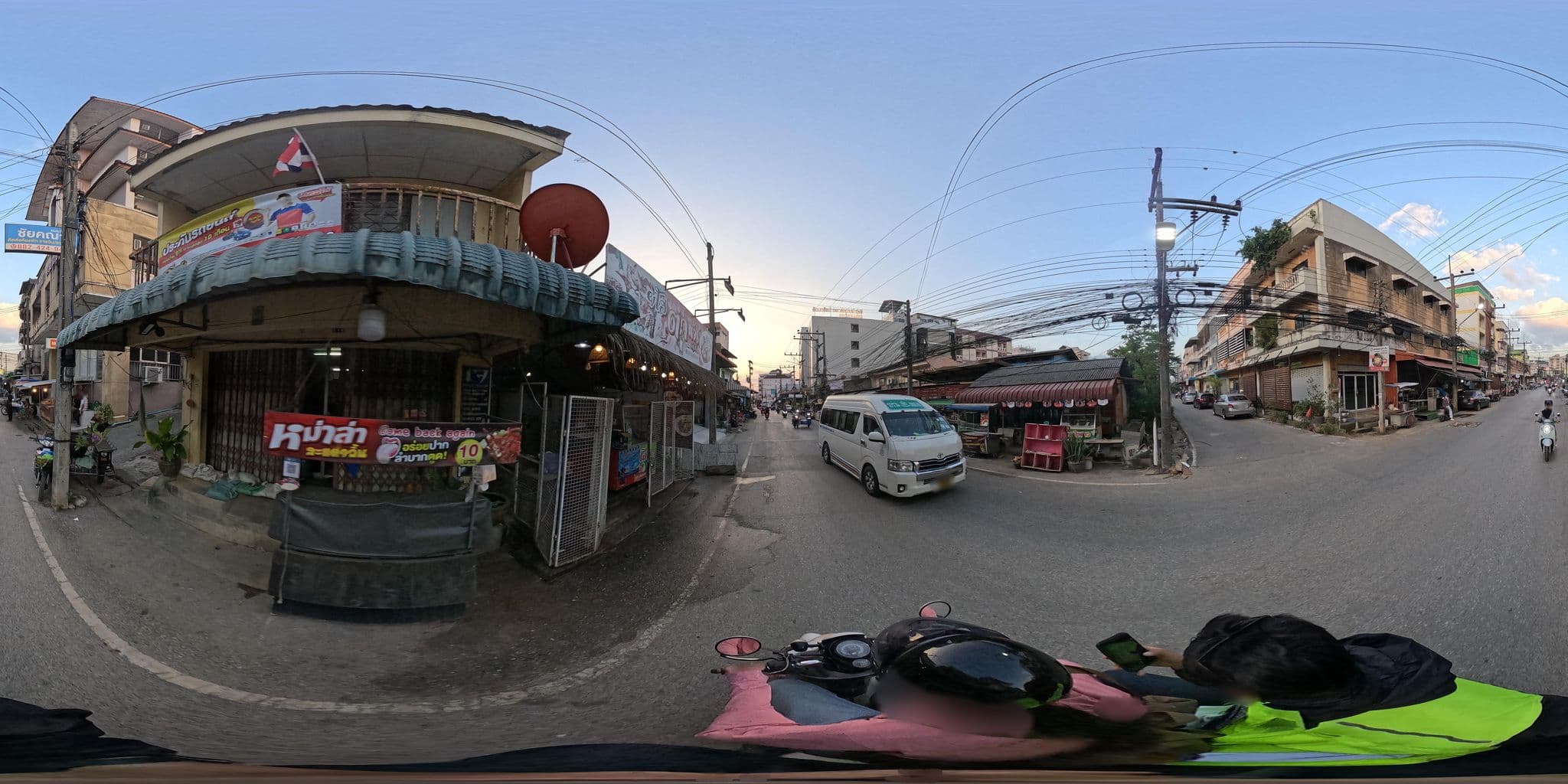 Street view near Josh place 5th floor, Hat Yai
