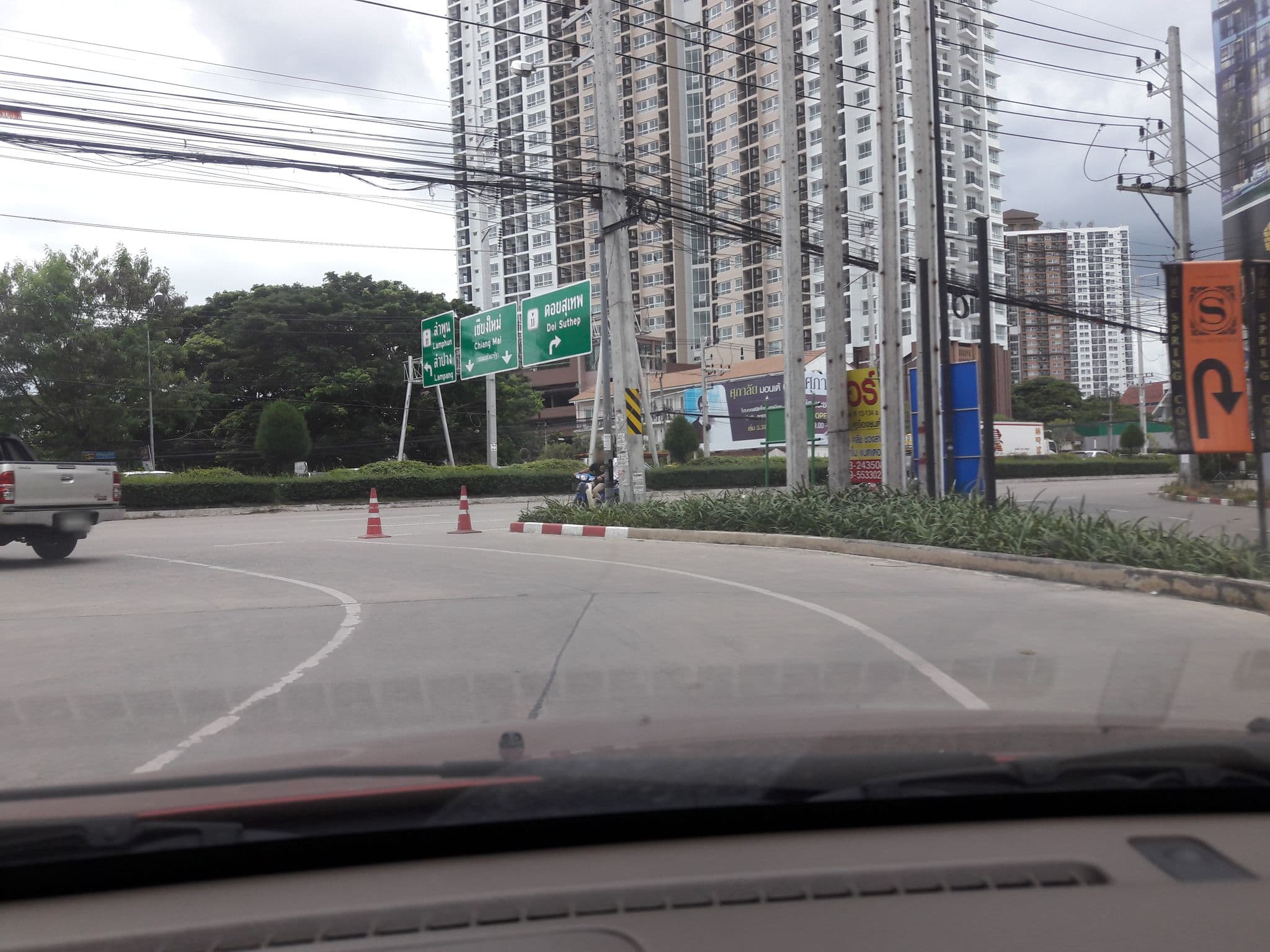 Street view near Escent Condo, Chiang Mai
