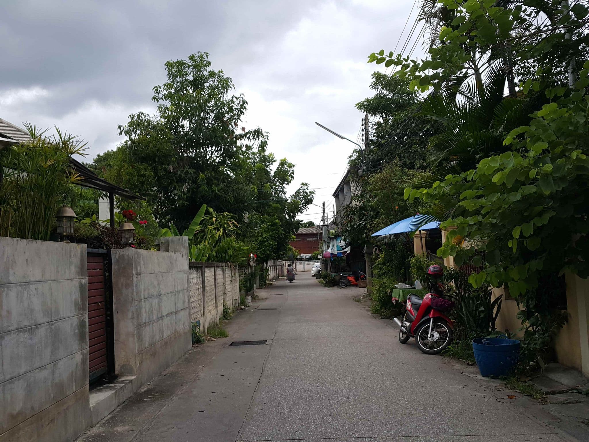 Street view near Baba Pim Villa, Chiang Mai