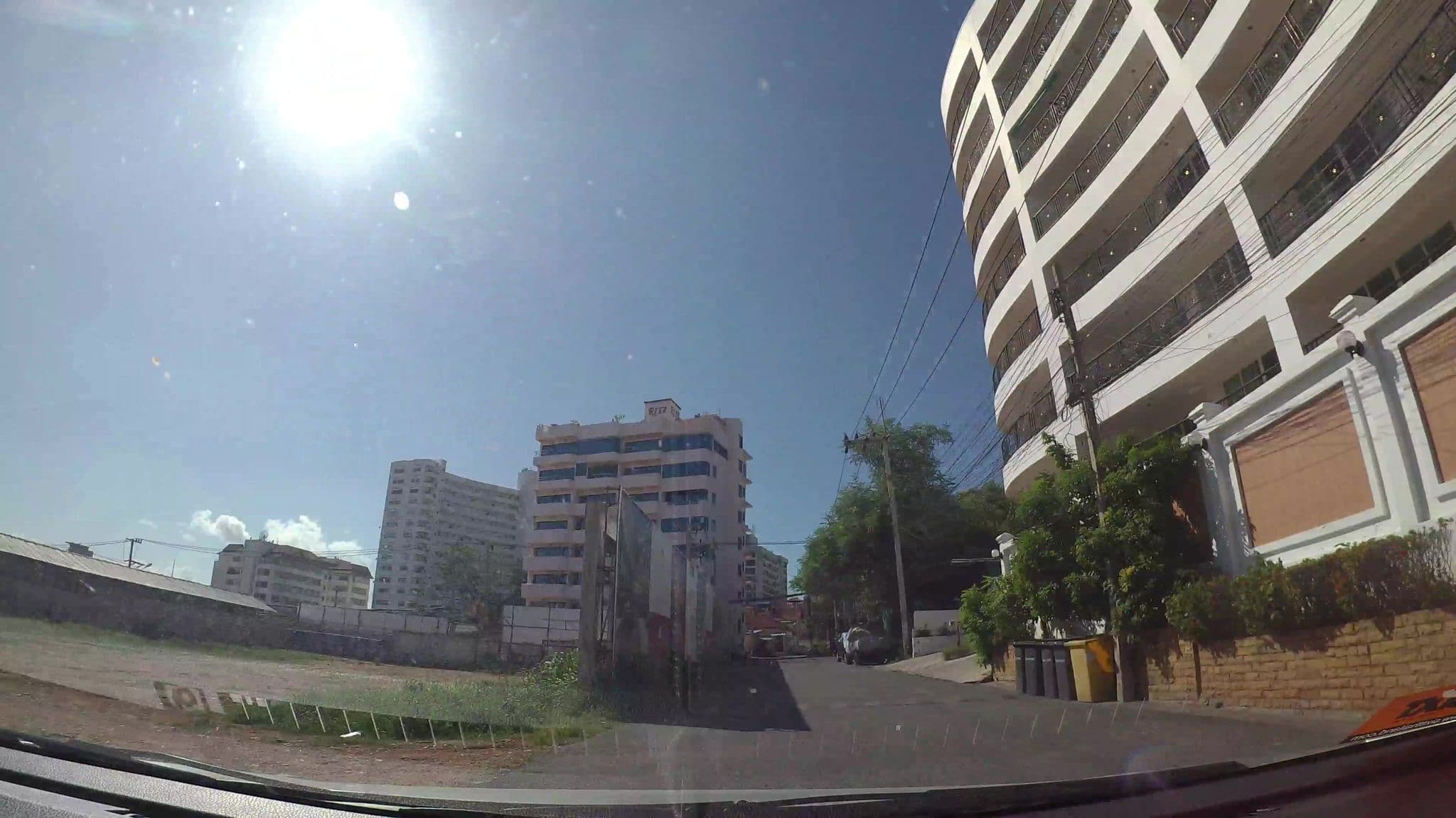 Street view near Ramada Pattaya Mountain Bay, Pattaya — © kaart_3 (CC BY-SA · Mapillary)