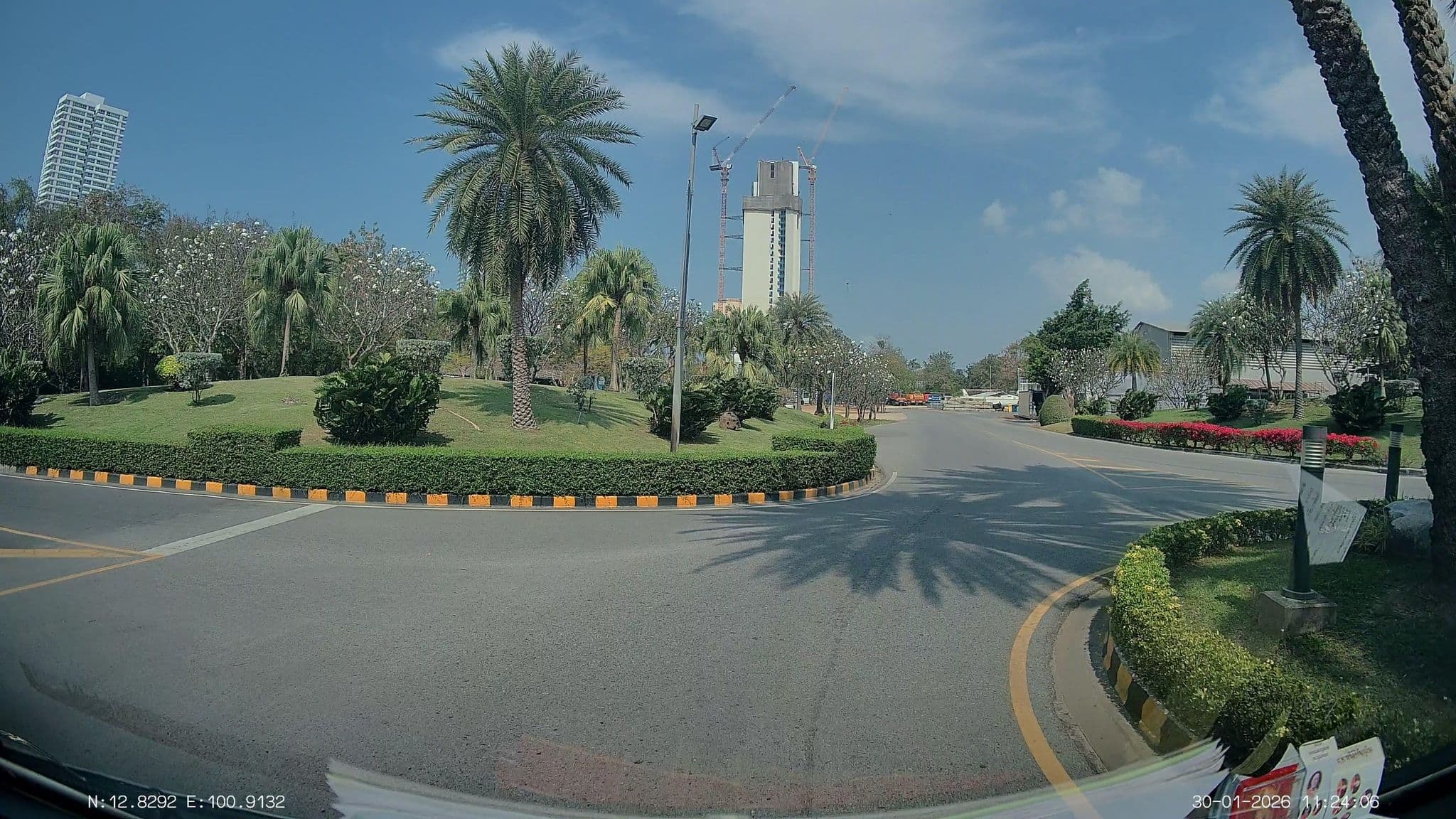 Street view near Ocean Marina, Pattaya