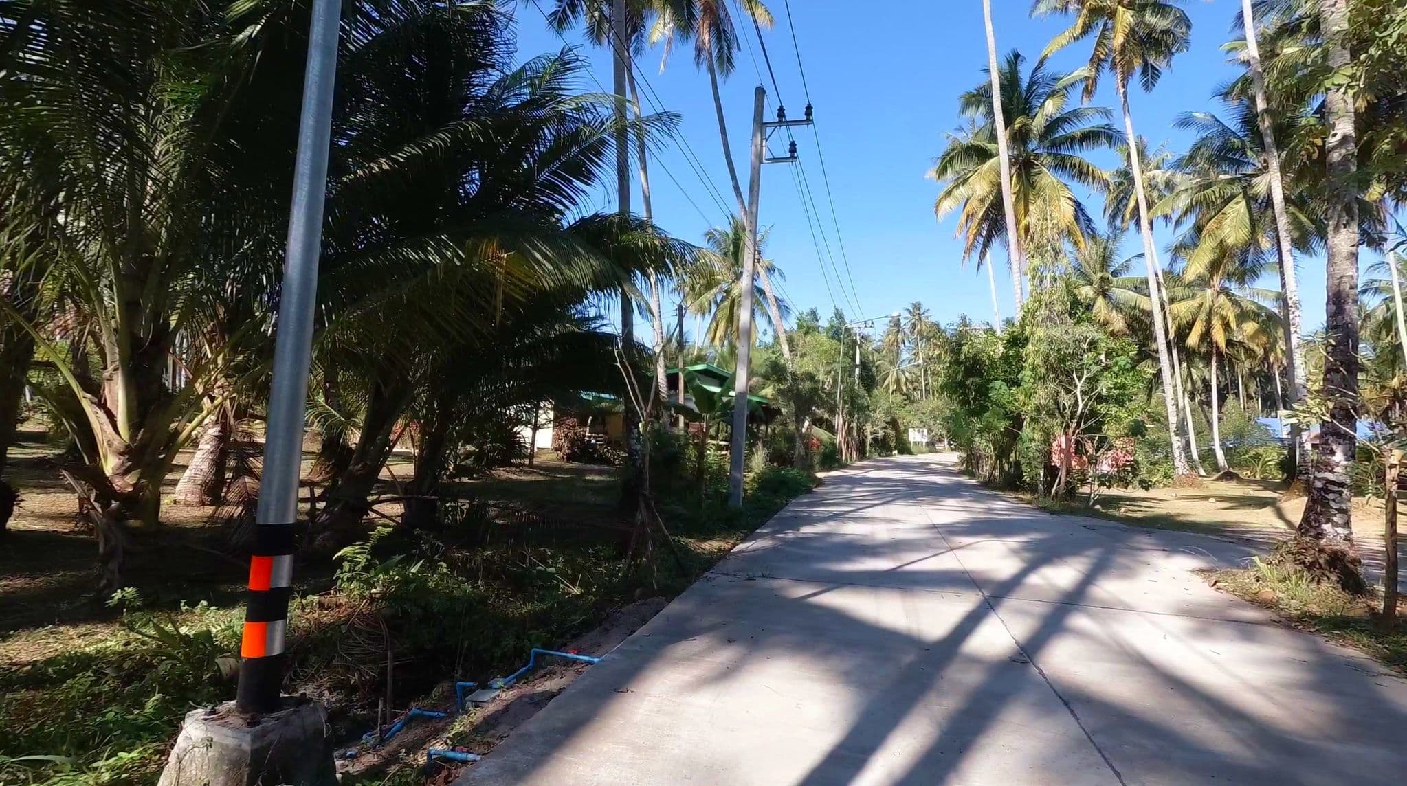 Street view near Far East, Ko Kood