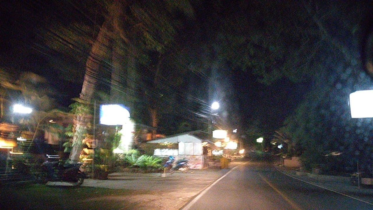 Street view near Faye Orchid, Ko Chang