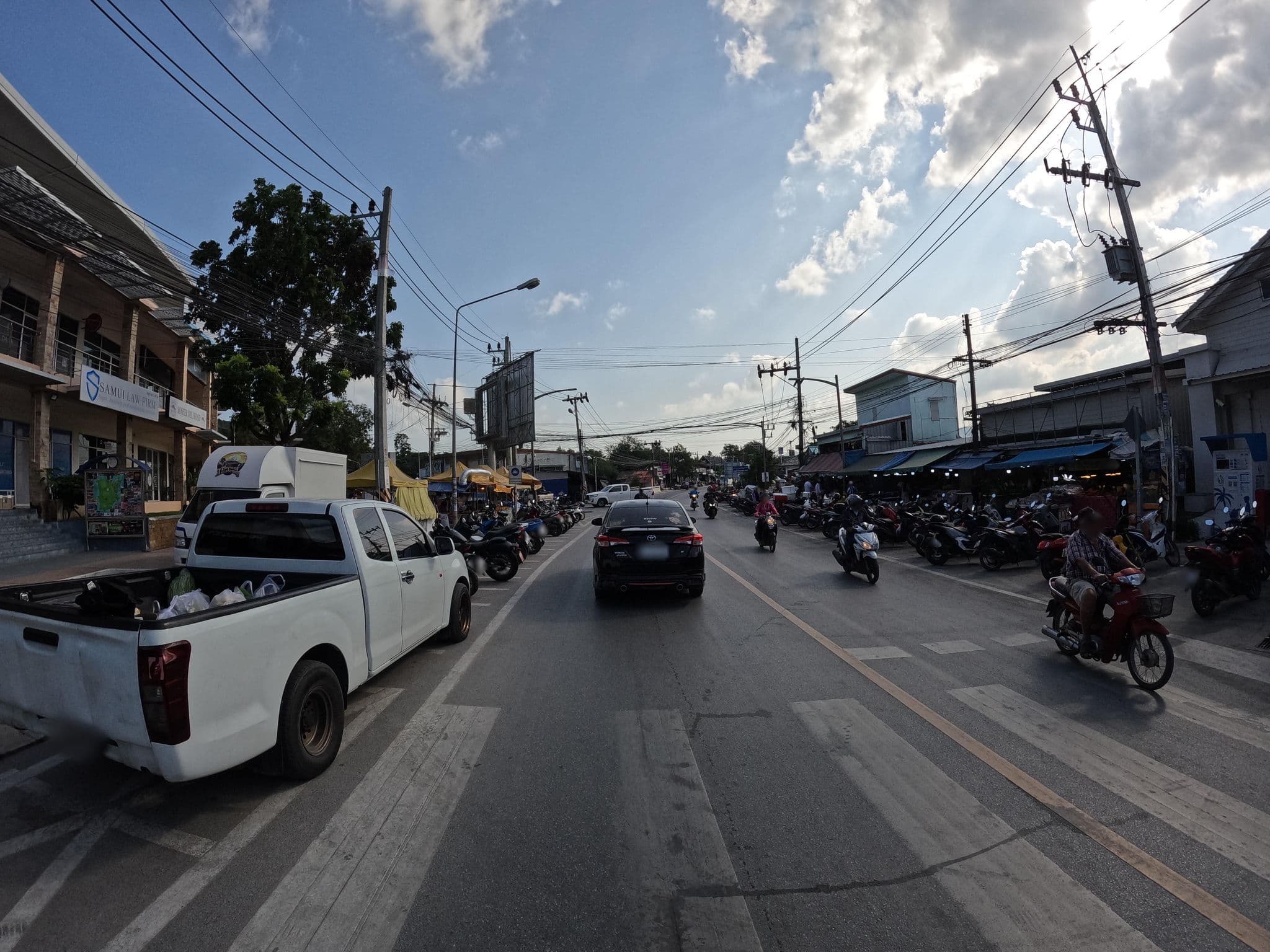 Street view near The Plaza Green, Ko Samui