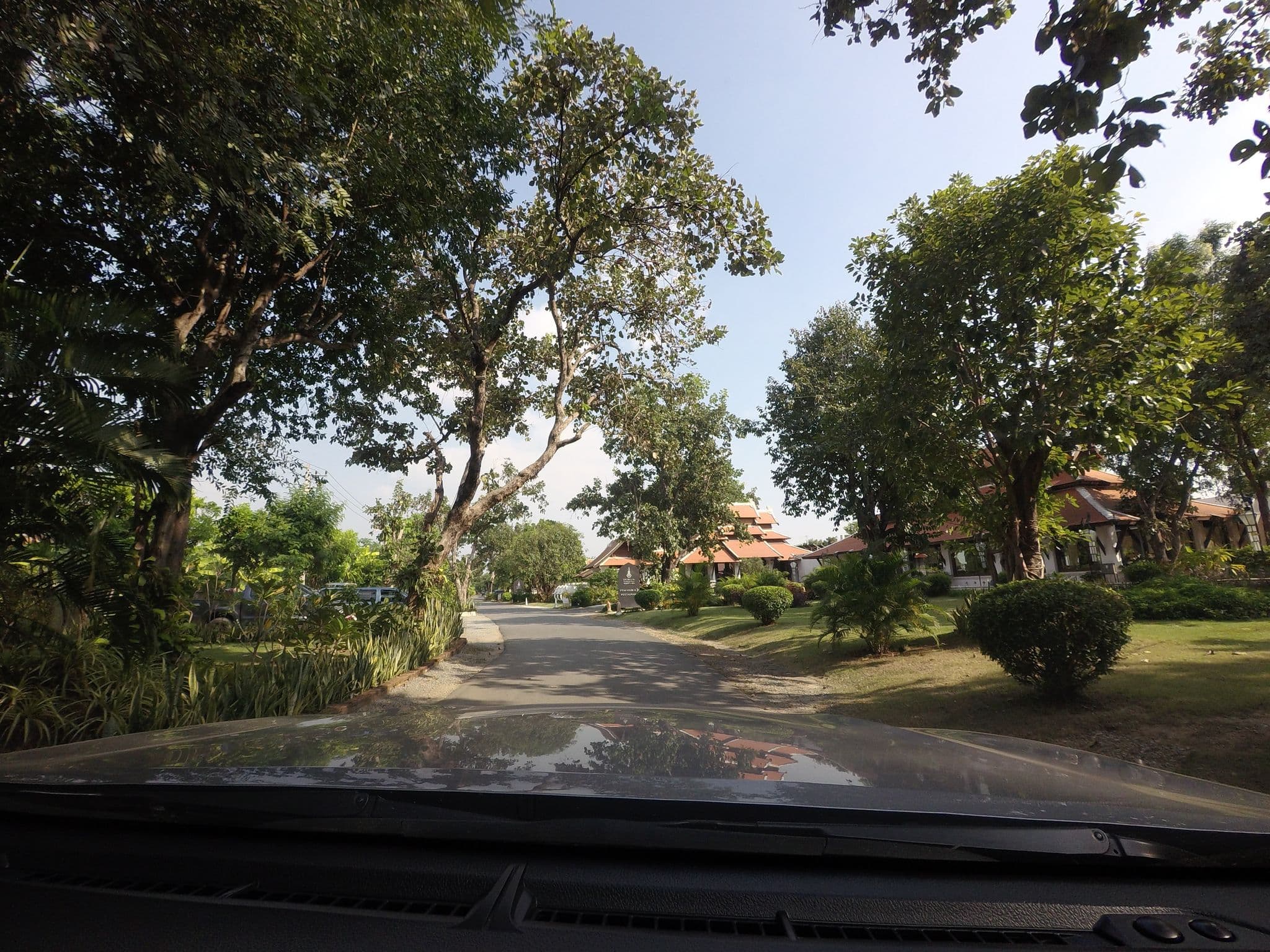 Street view near Sriwilai Sukhothai, Ban Na — © mishari (CC BY-SA · Mapillary)