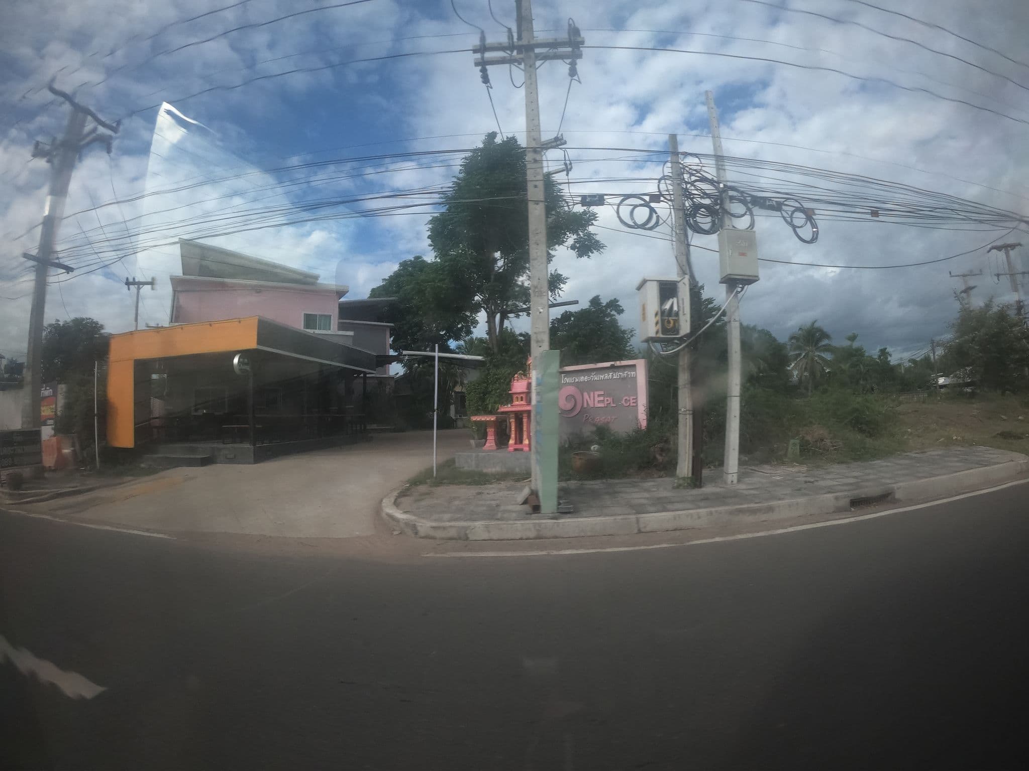 Street view near The One Place Prasat, Surin — © ozflor (CC BY-SA · Mapillary)