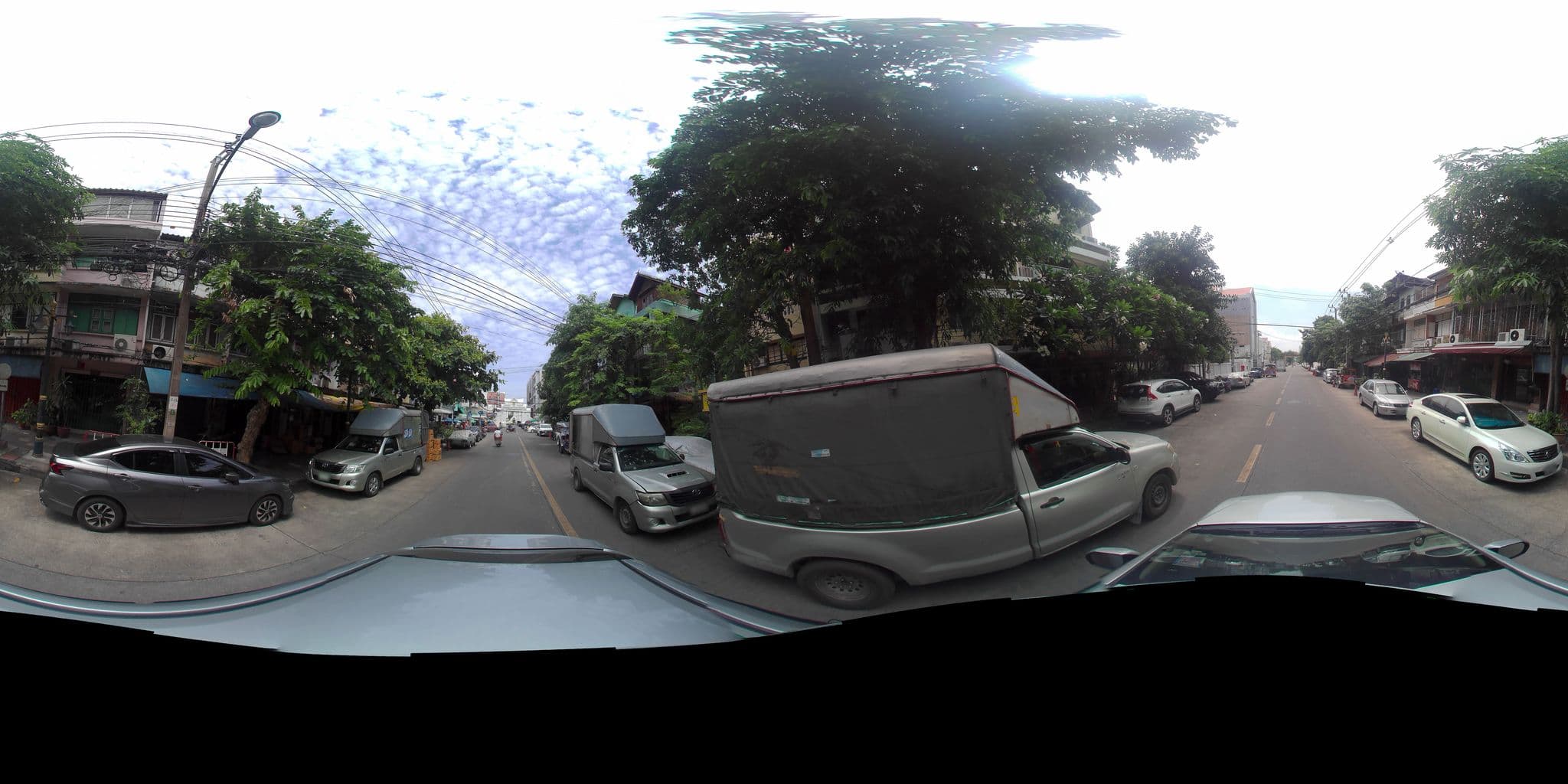 Street view near Shanti Lodge, Phra Nakhon