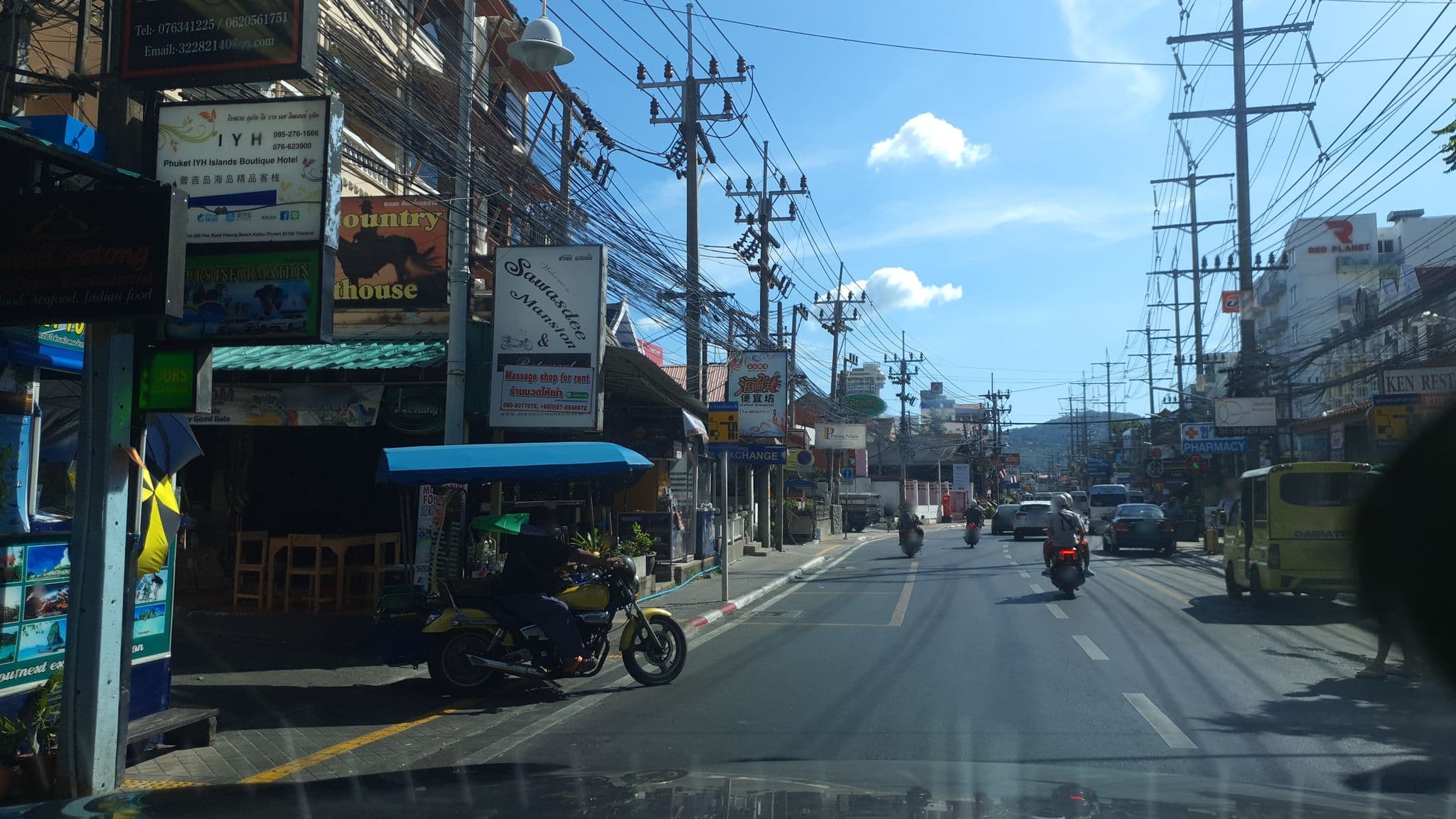 Street view near Royal Vista Hotel, Patong