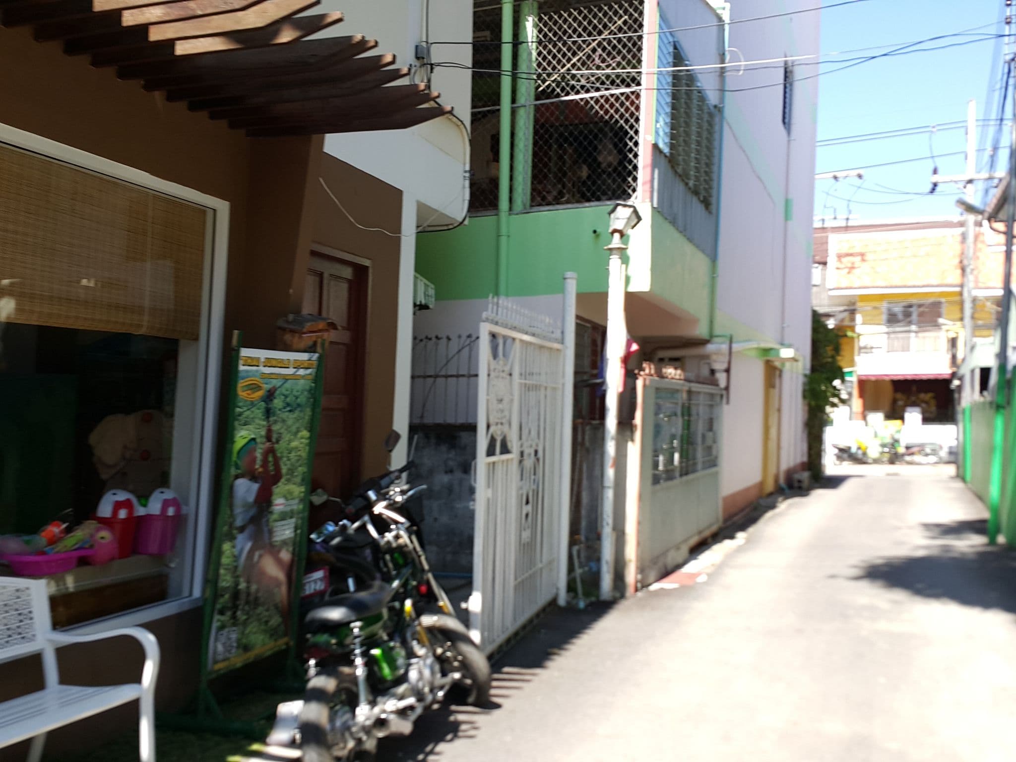 Street view near Panna Heritage Boutique Hotel, Chiang Mai