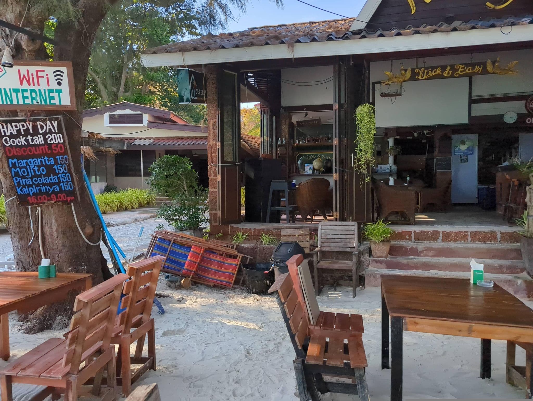Street view near Nice and Easy Resort Koh Samet, Ban Phe