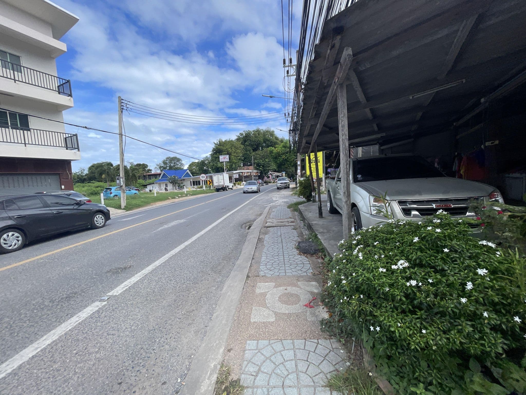 Street view near Alphabeto, Rawai — © filipb (CC BY-SA · Mapillary)