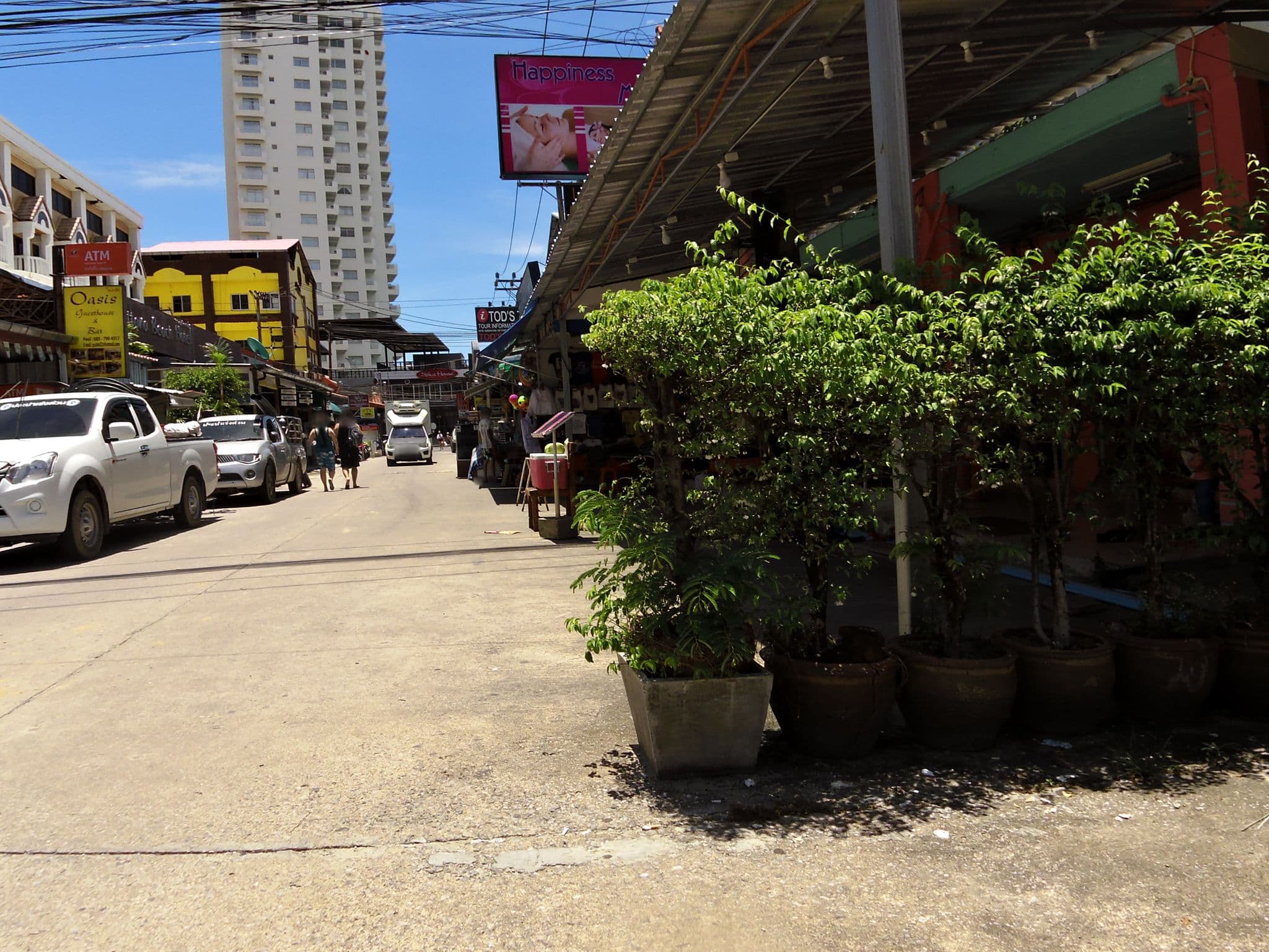 Street view near Your place Karon Phuket, Ban Karon — © skillsy (CC BY-SA · Mapillary)