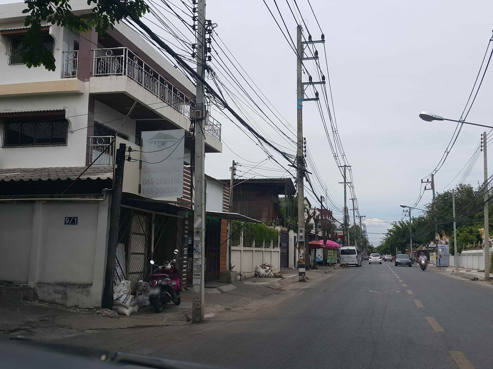 Street view near Noble Thippanate, Chiang Mai — © jrcarlsen (CC BY-SA · Mapillary)