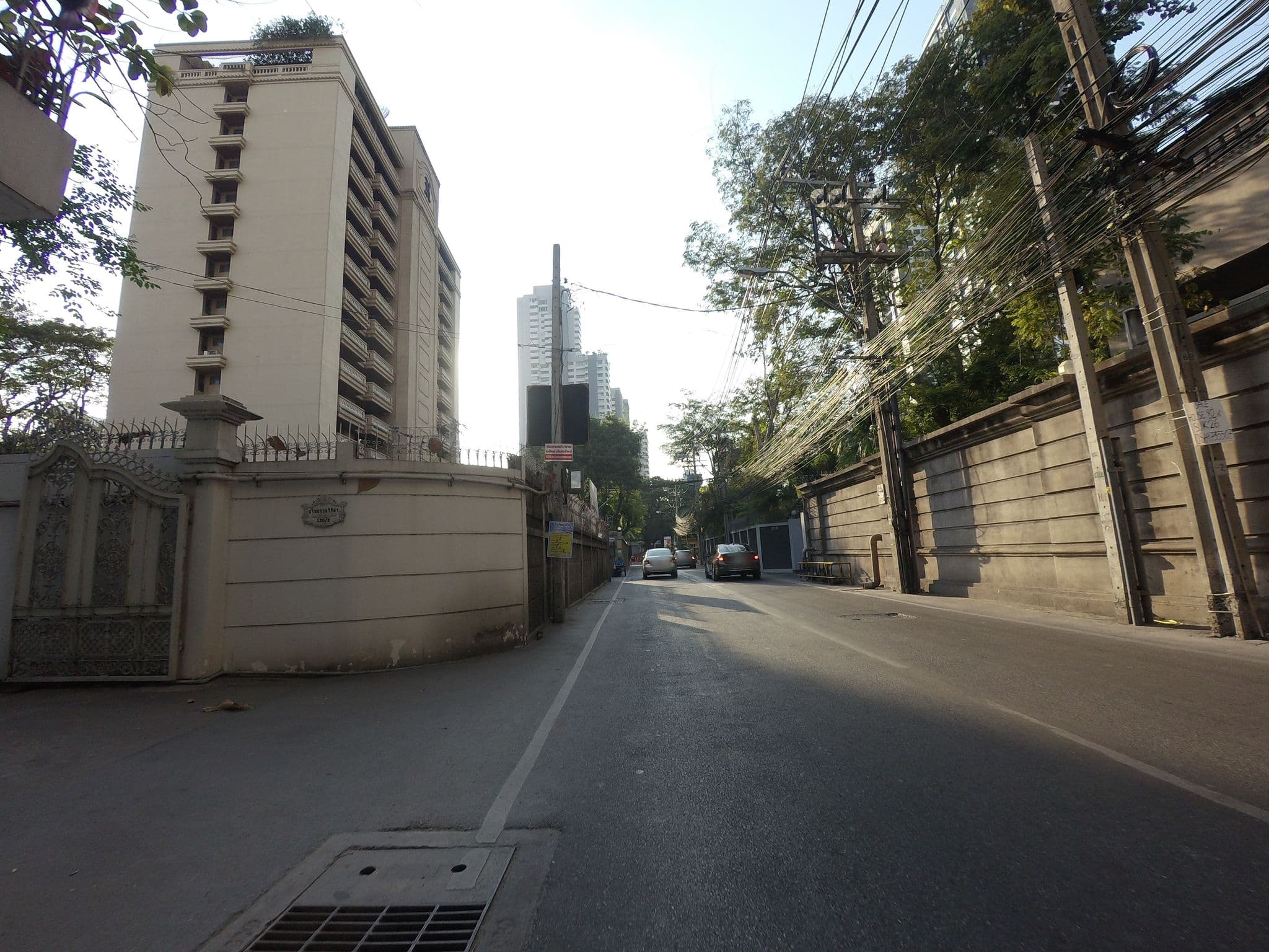 Street view near TRIBE Living Bangkok Sukhumvit 39 by AccorHotels, Watthana