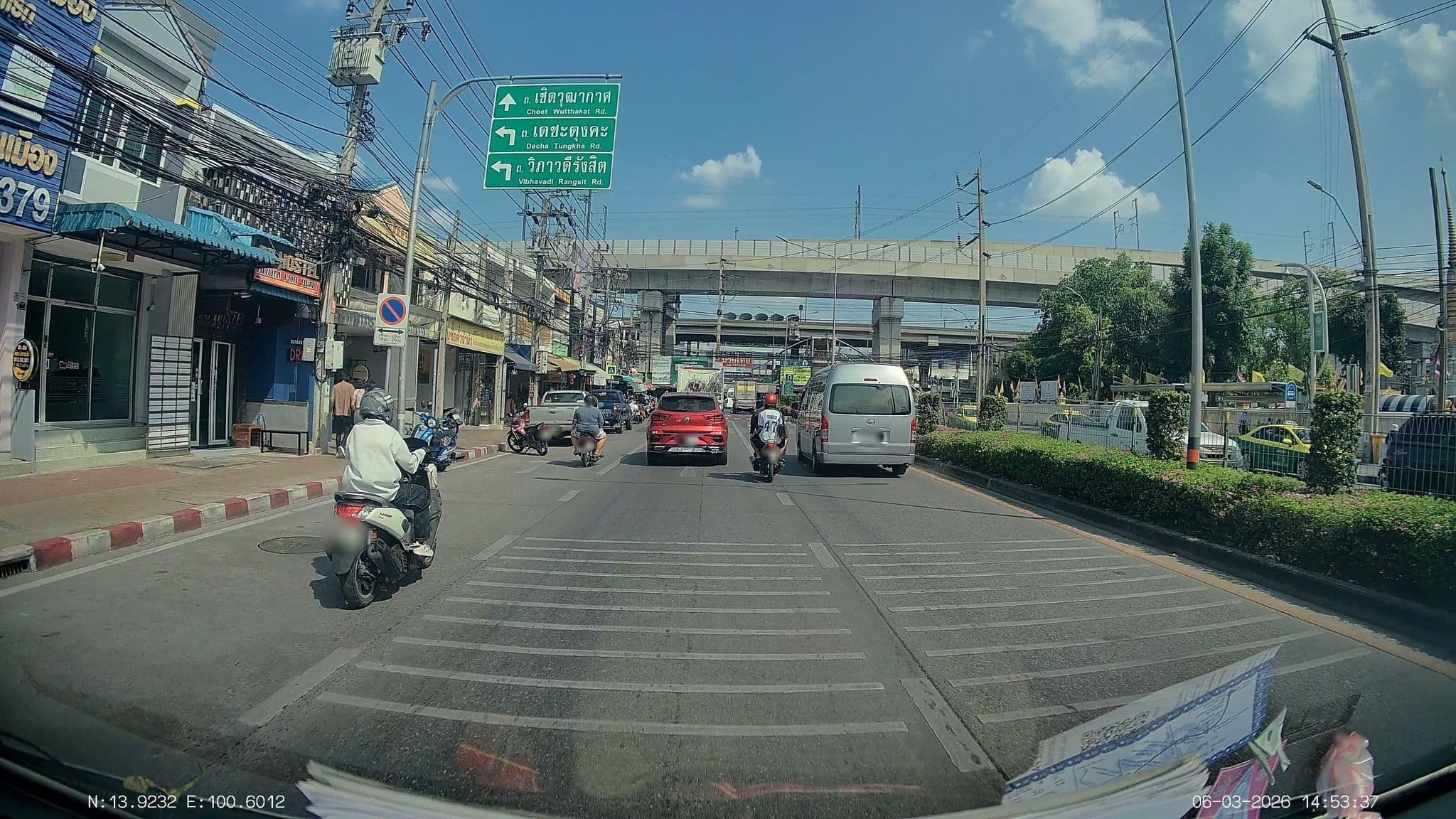 Street view near The Alex, Anusawari — © ThailandCambodia (CC BY-SA · Mapillary)
