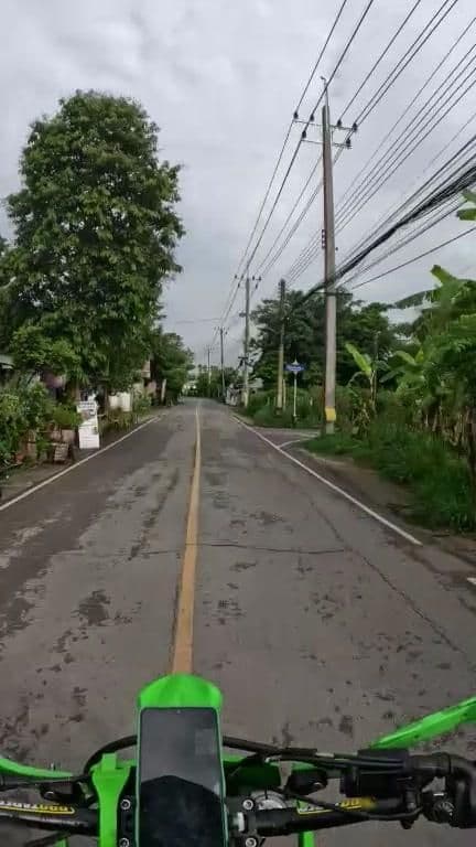Street view near Mountain Blues Cottage, Pai