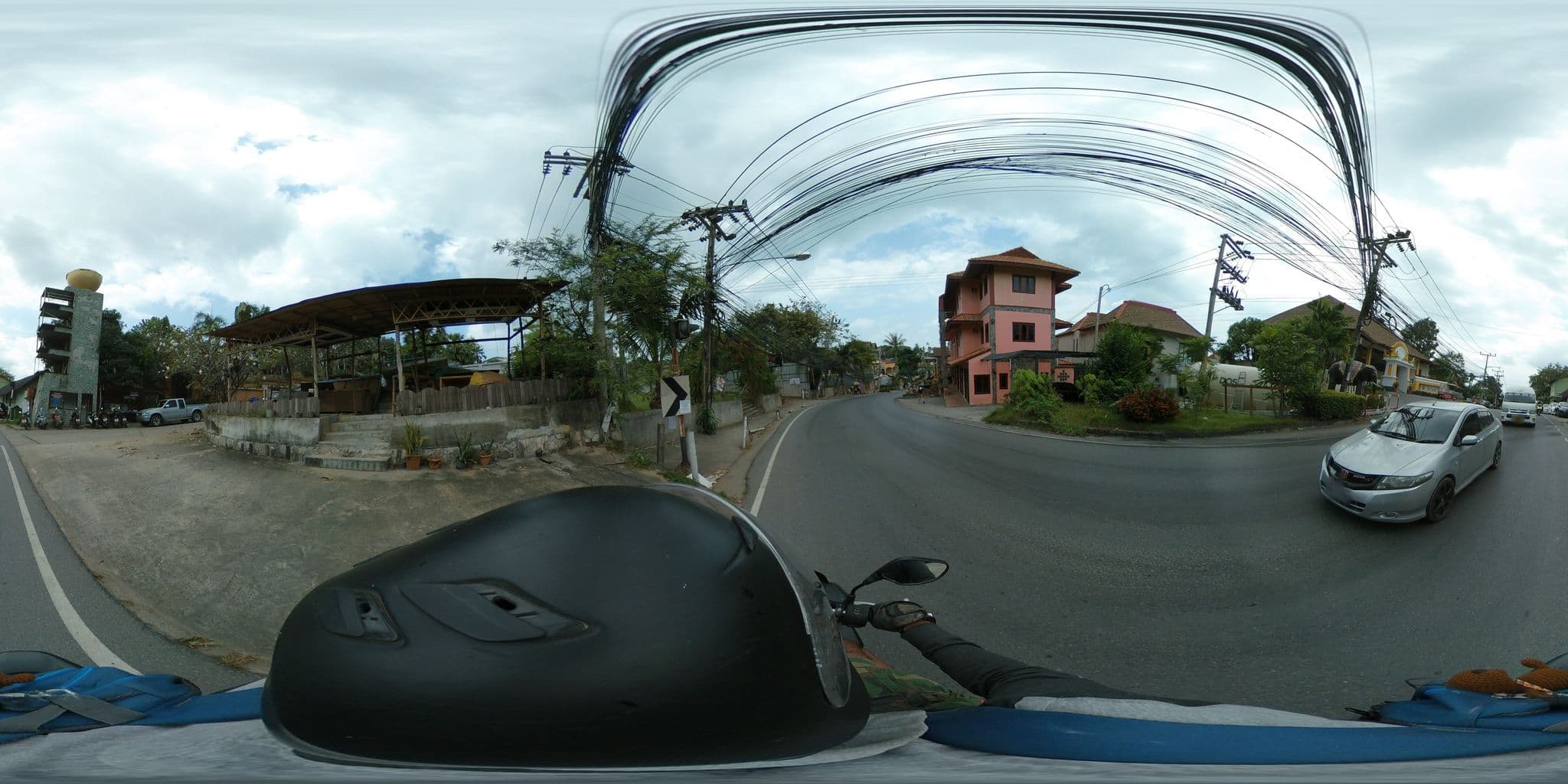 Street view near The Briza Beach Resort, Samui, Ko Samui