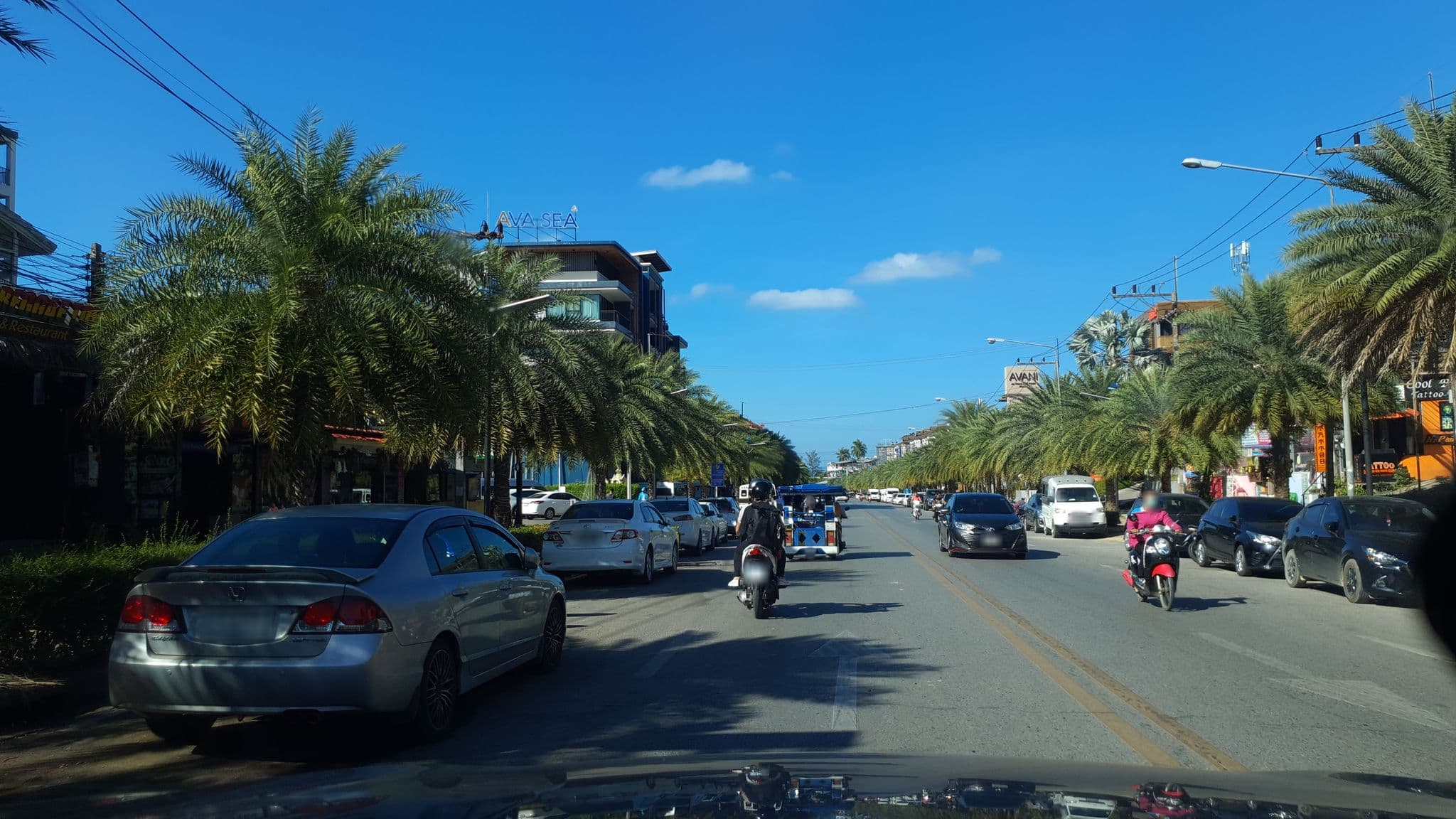 Street view near AoNang President Hotel, Ban Ao Nang