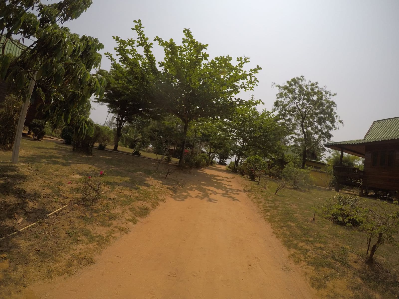Street view near Big Easy Kohmak, Ko Kood — © l1ndemann (CC BY-SA · Mapillary)