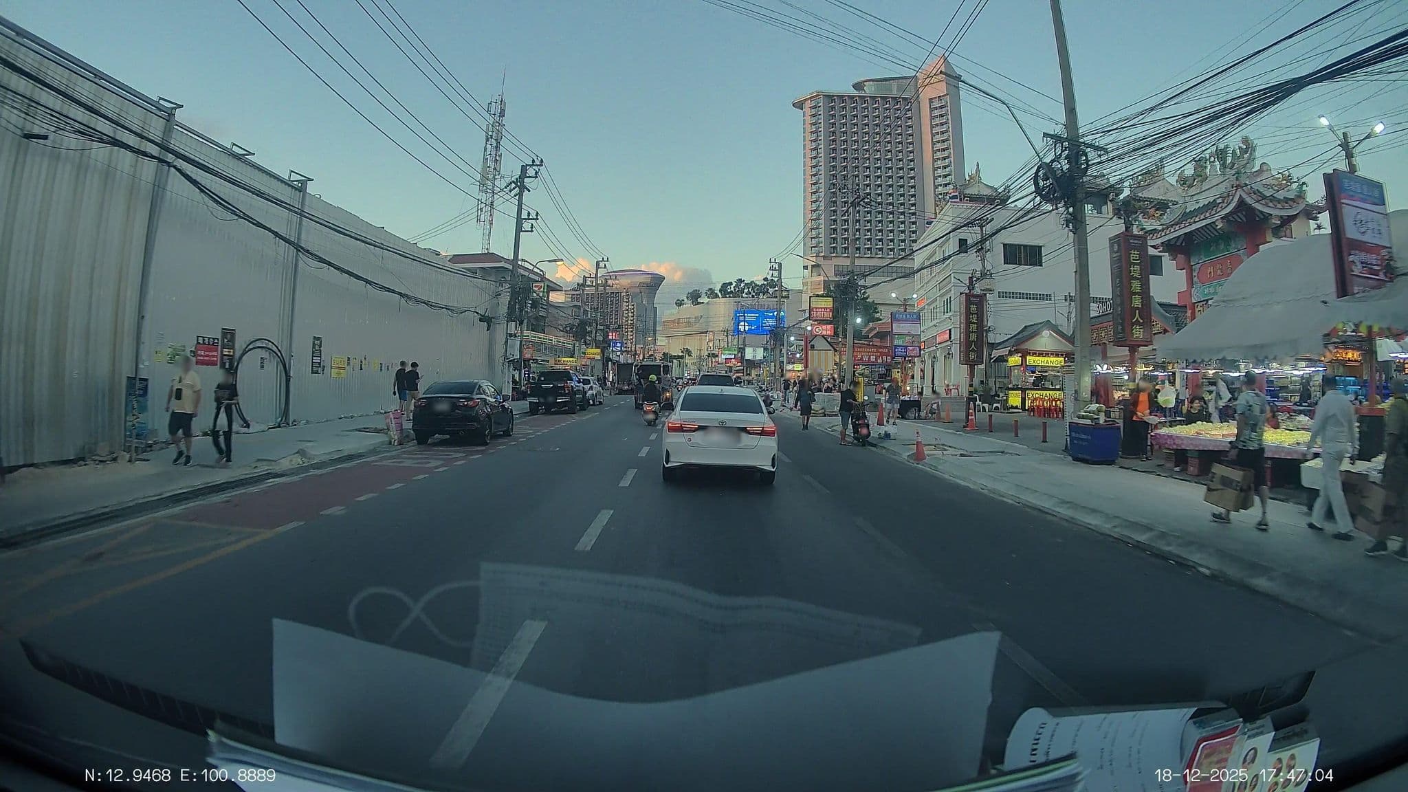 Street view near Empress Pattaya Hotel, Pattaya