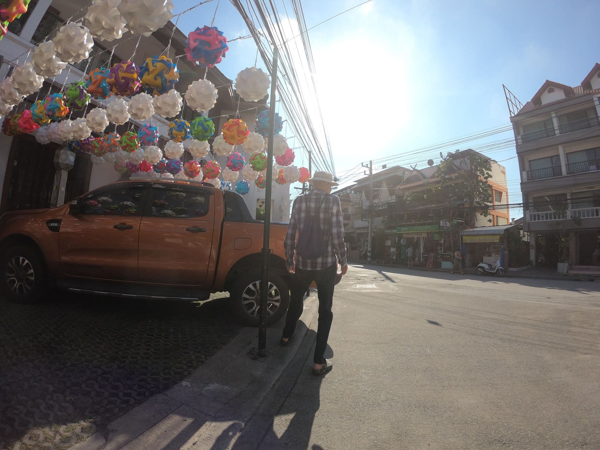 Street view near Bodega Party Hostel & Bar, Chiang Mai — © chanuwath_grab (CC BY-SA · Mapillary)