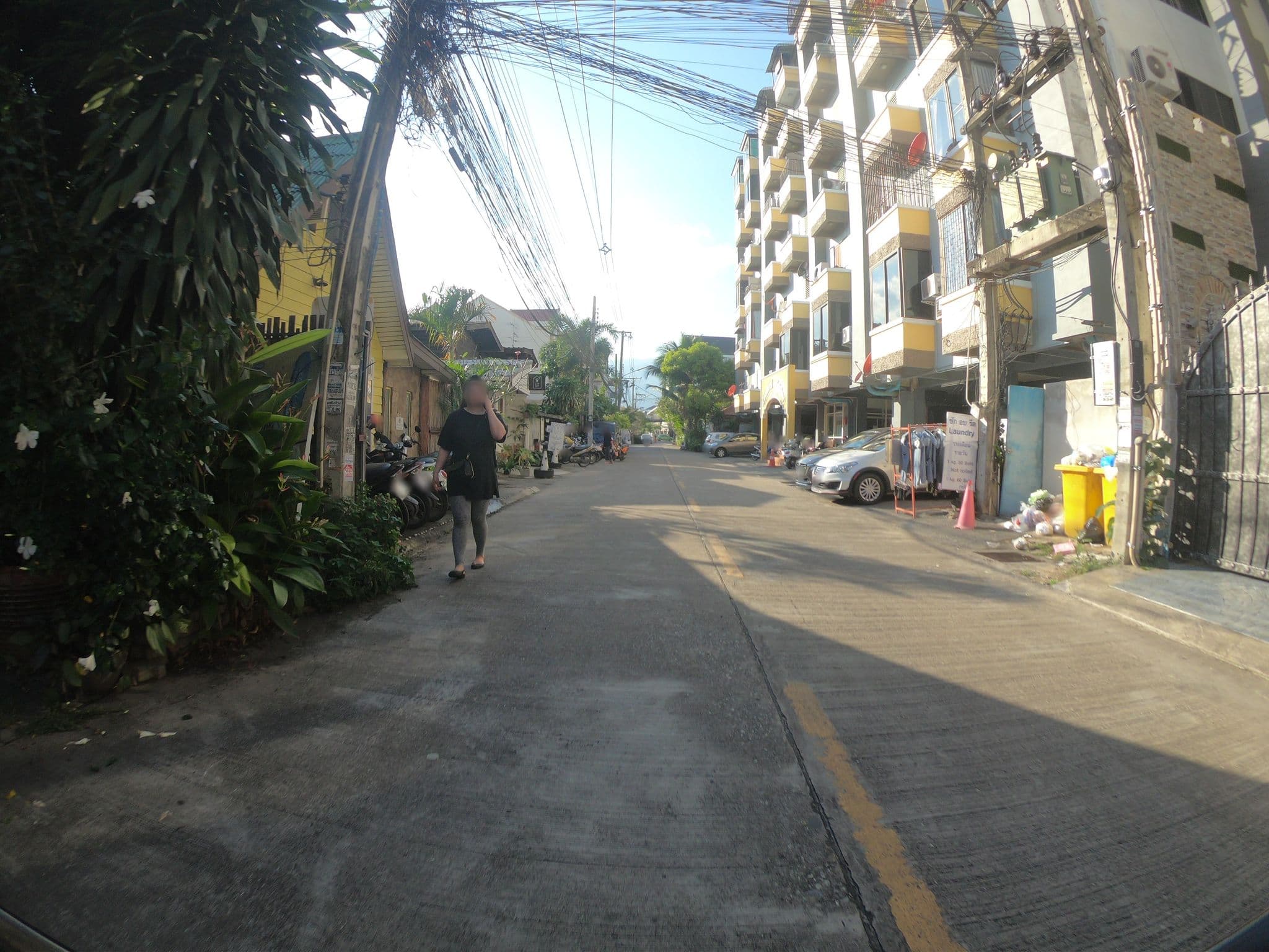 Street view near S' Private House, Chiang Mai