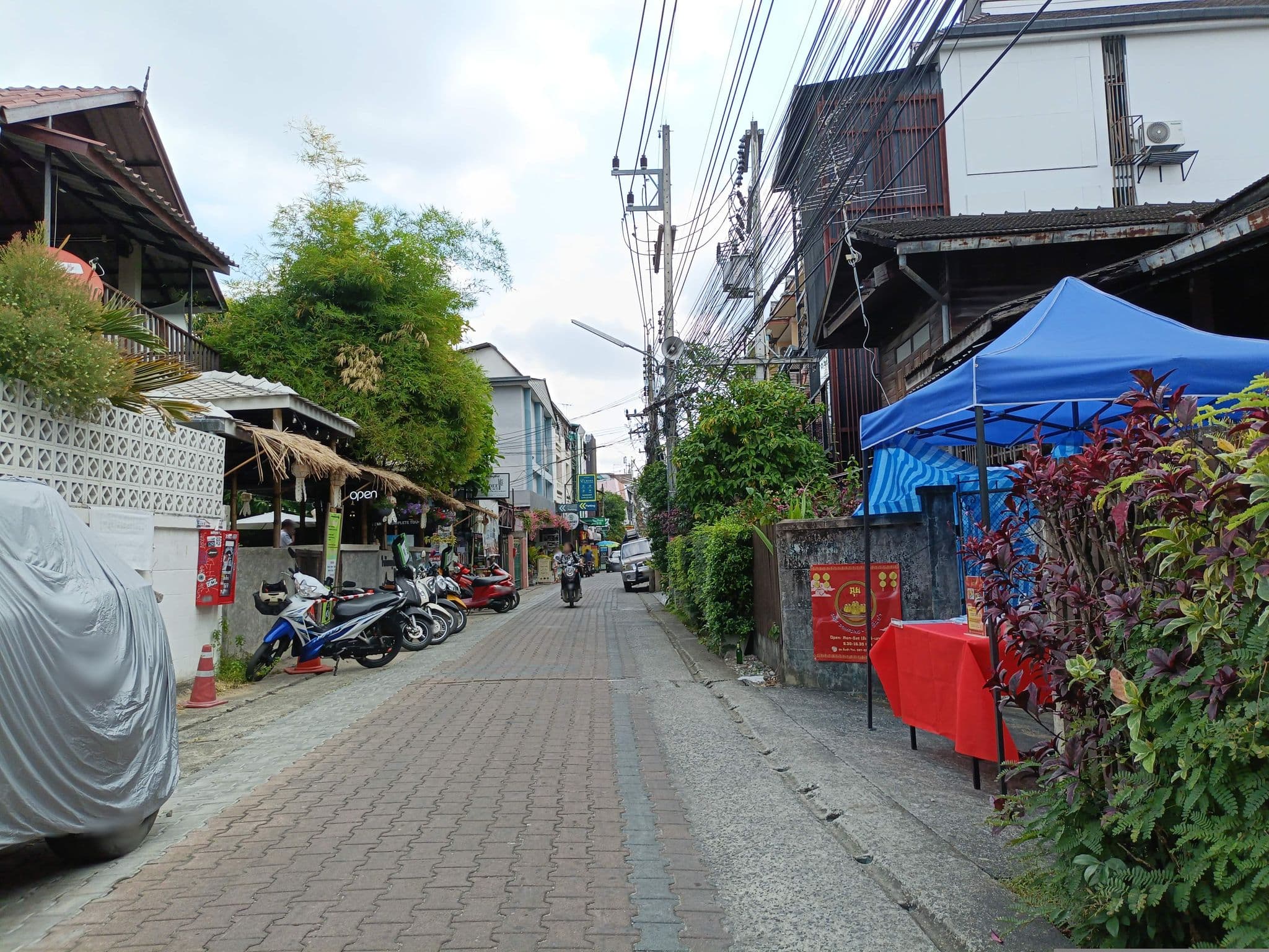 Street view near Jaidii, Chiang Mai