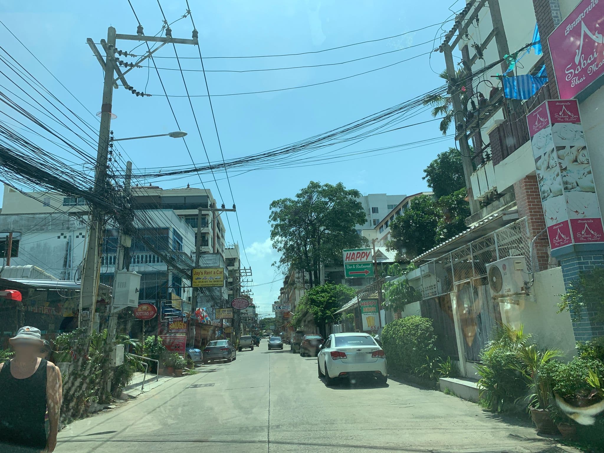 Street view near Mermaid's Beach Resort, Pattaya