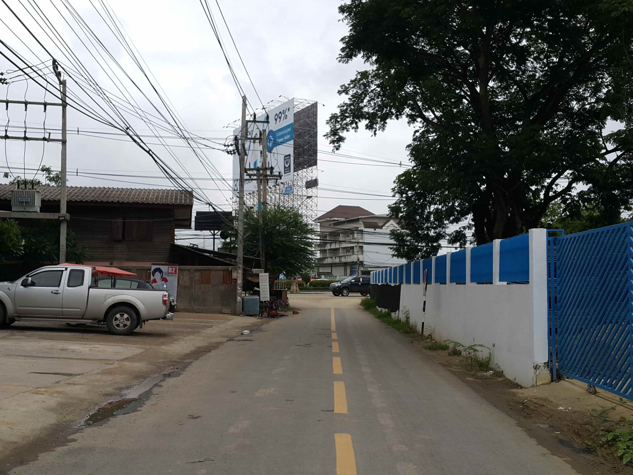 Street view near B2 Khamtieng Boutique & Budget Hotel, Chiang Mai