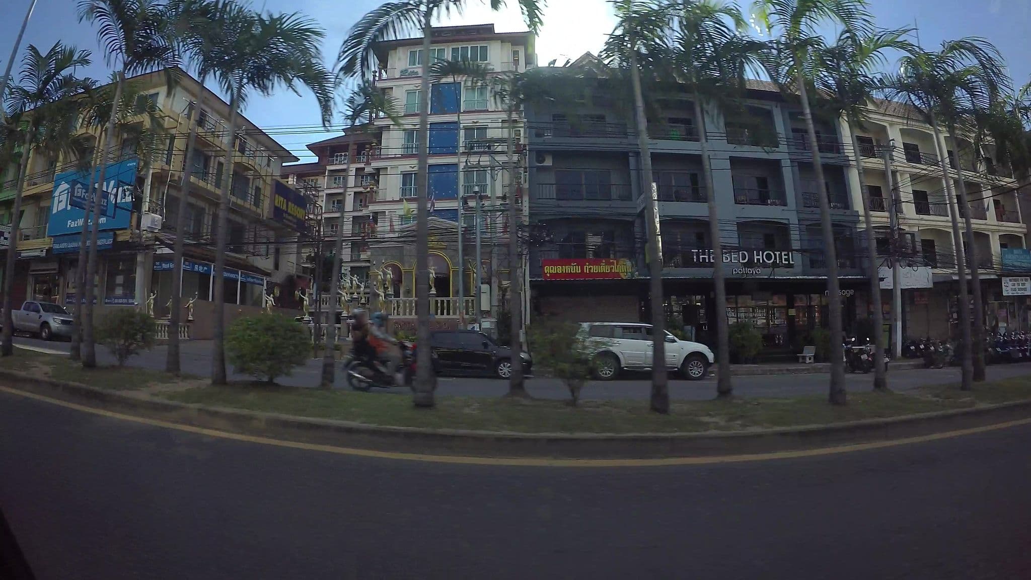 Street view near Rita Resort, Pattaya