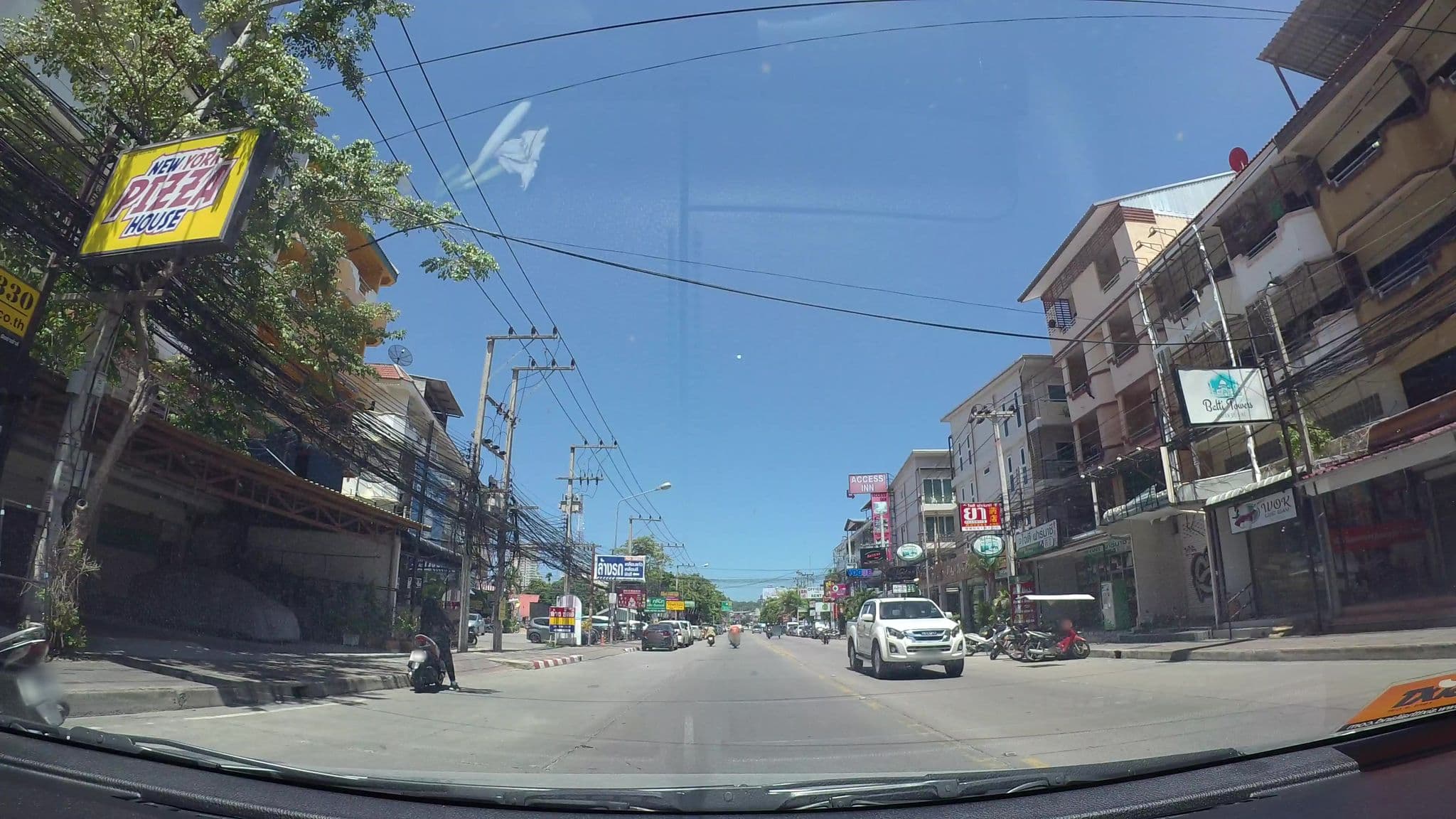 Street view near Nichanan, Pattaya