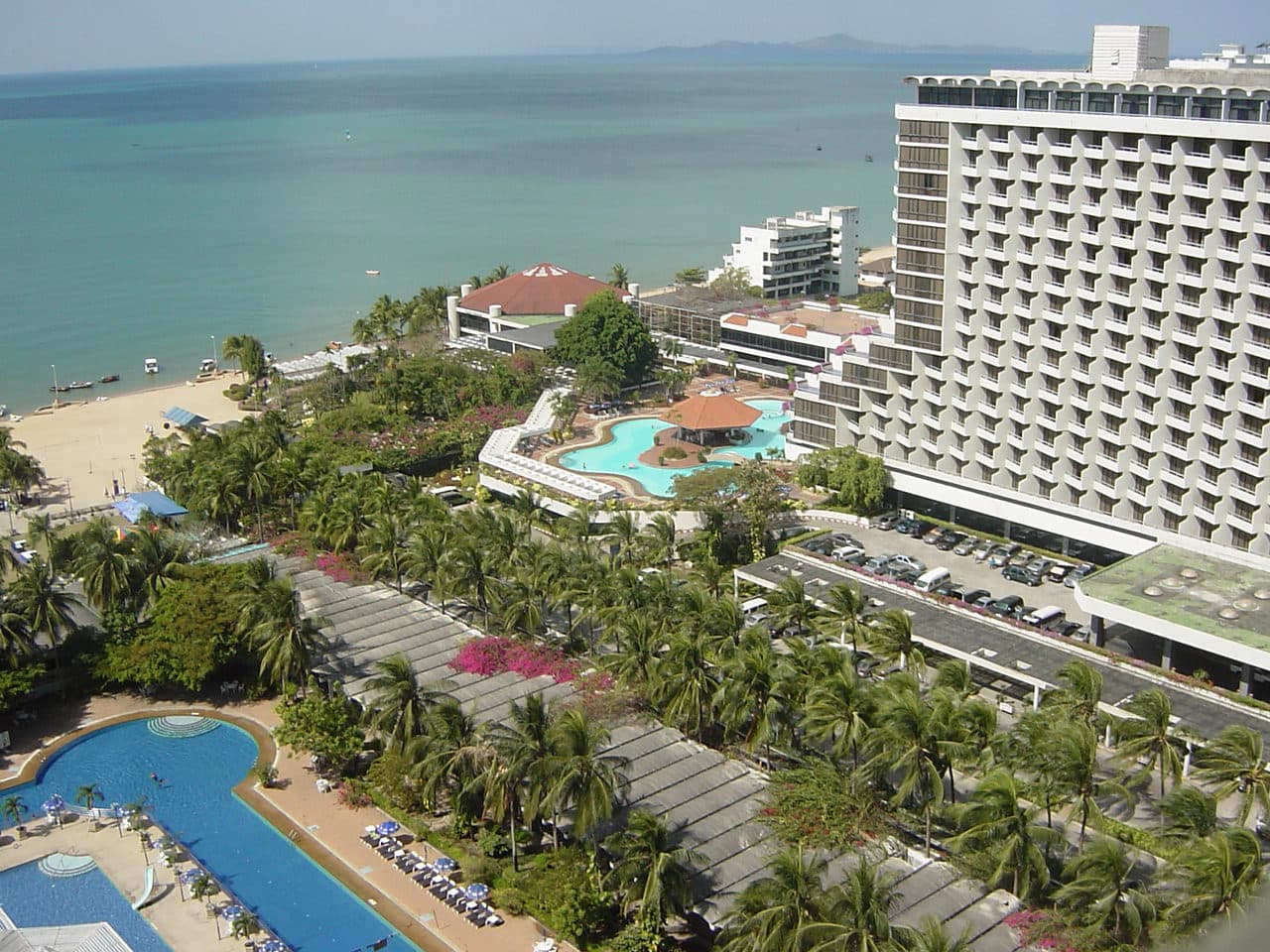 Ambassador City Jomtien (via Wikimedia Commons, CC BY 3.0)