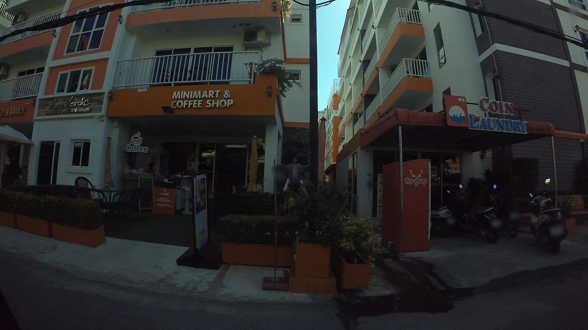 Street view near New Nordic Suite 2 Condominium, Pattaya