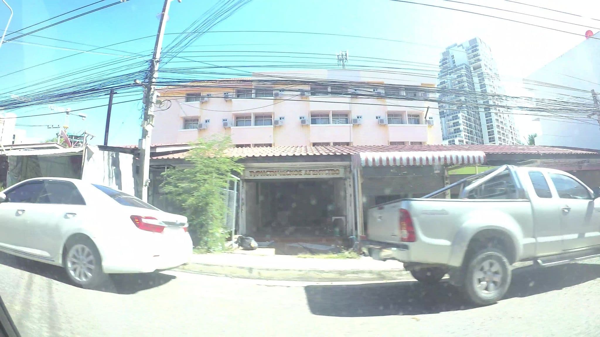 Street view near Royal View Place, Pattaya