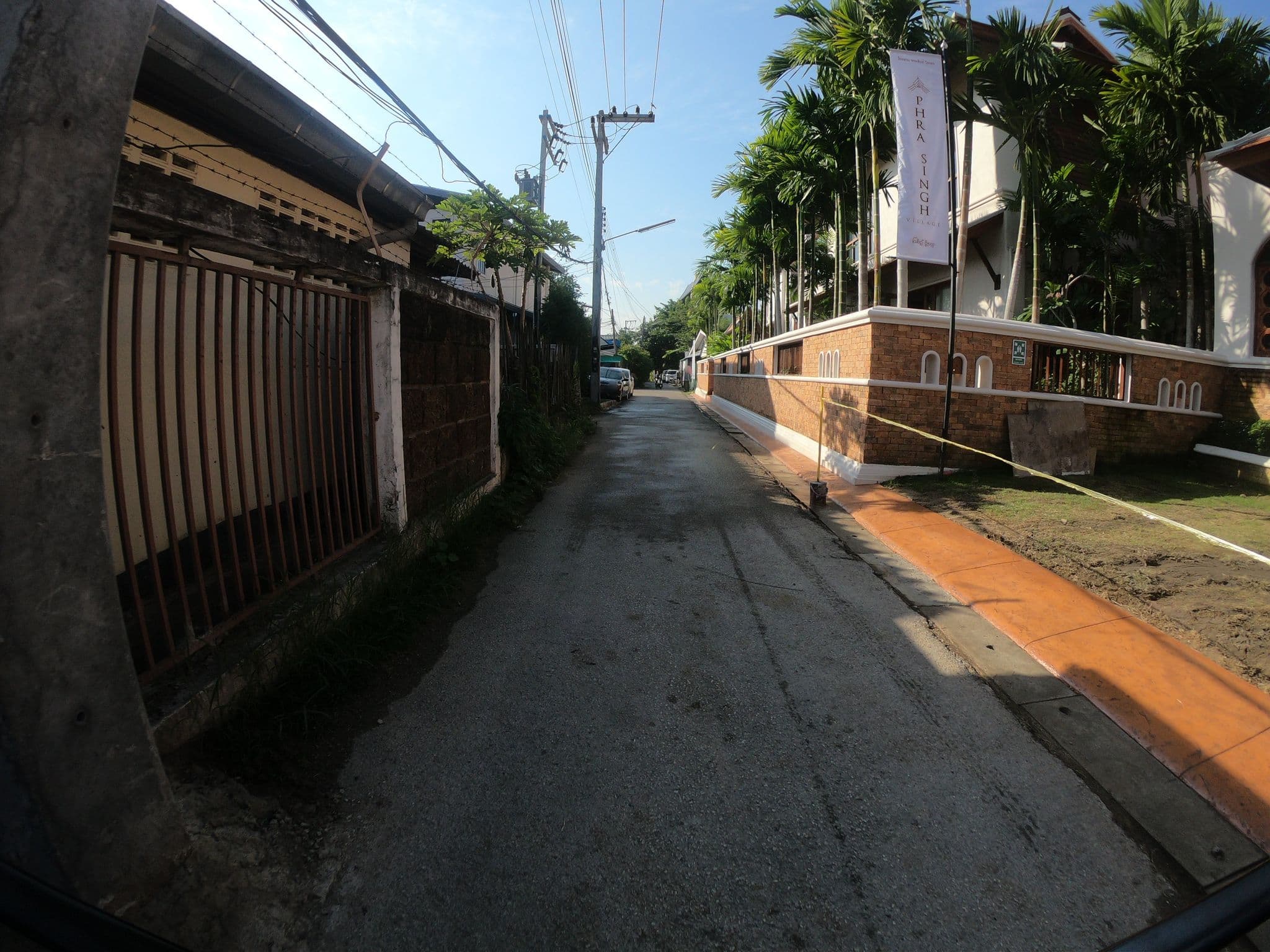 Street view near BED Hotel, Chiang Mai